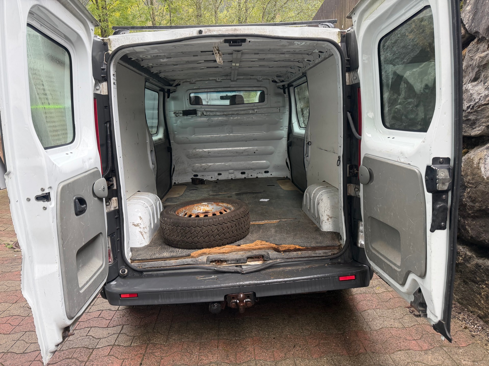 OPEL Vivaro 2.5 CDTI 2.9t L2H1-image-10