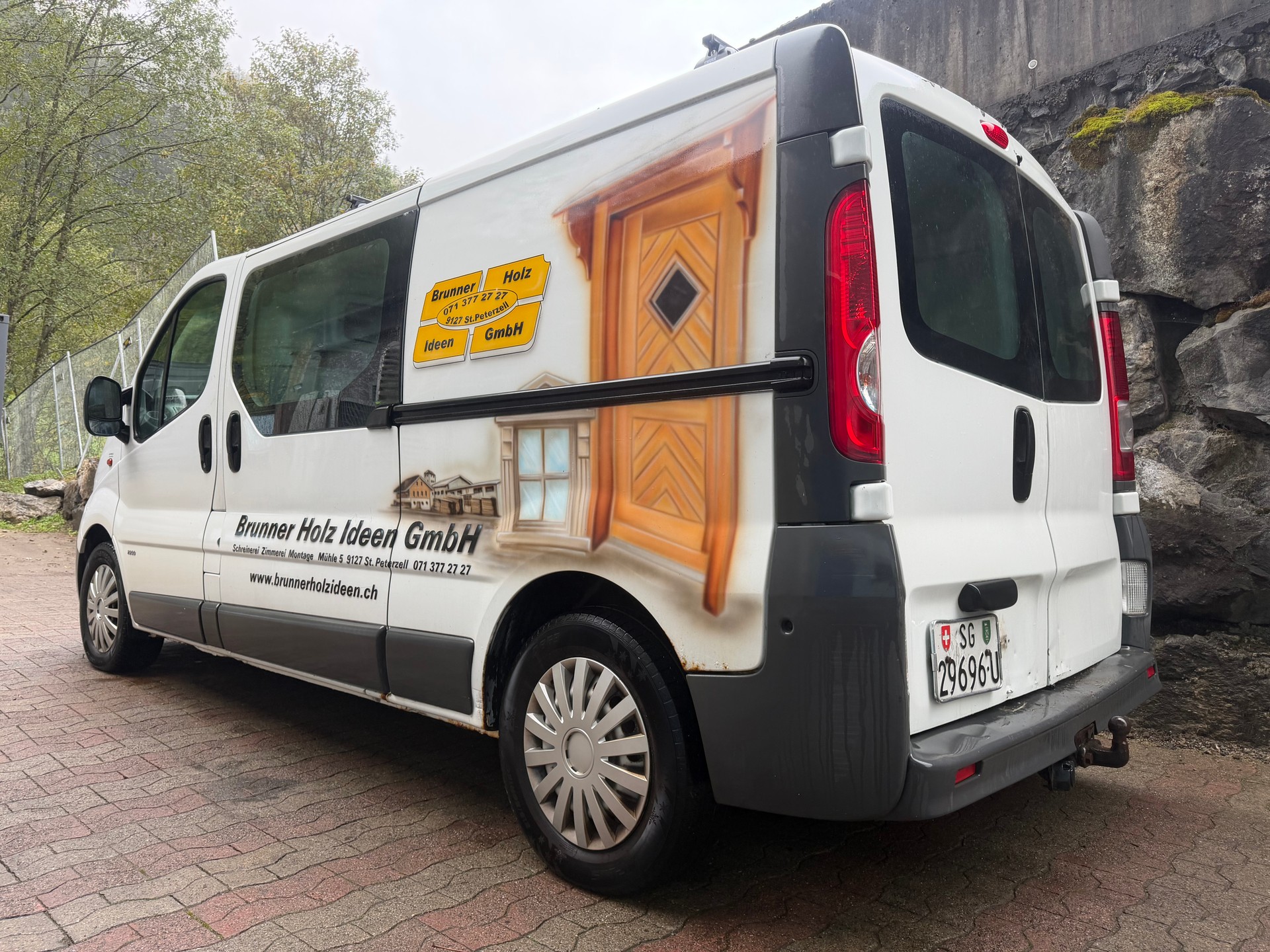 OPEL Vivaro 2.5 CDTI 2.9t L2H1-image-2