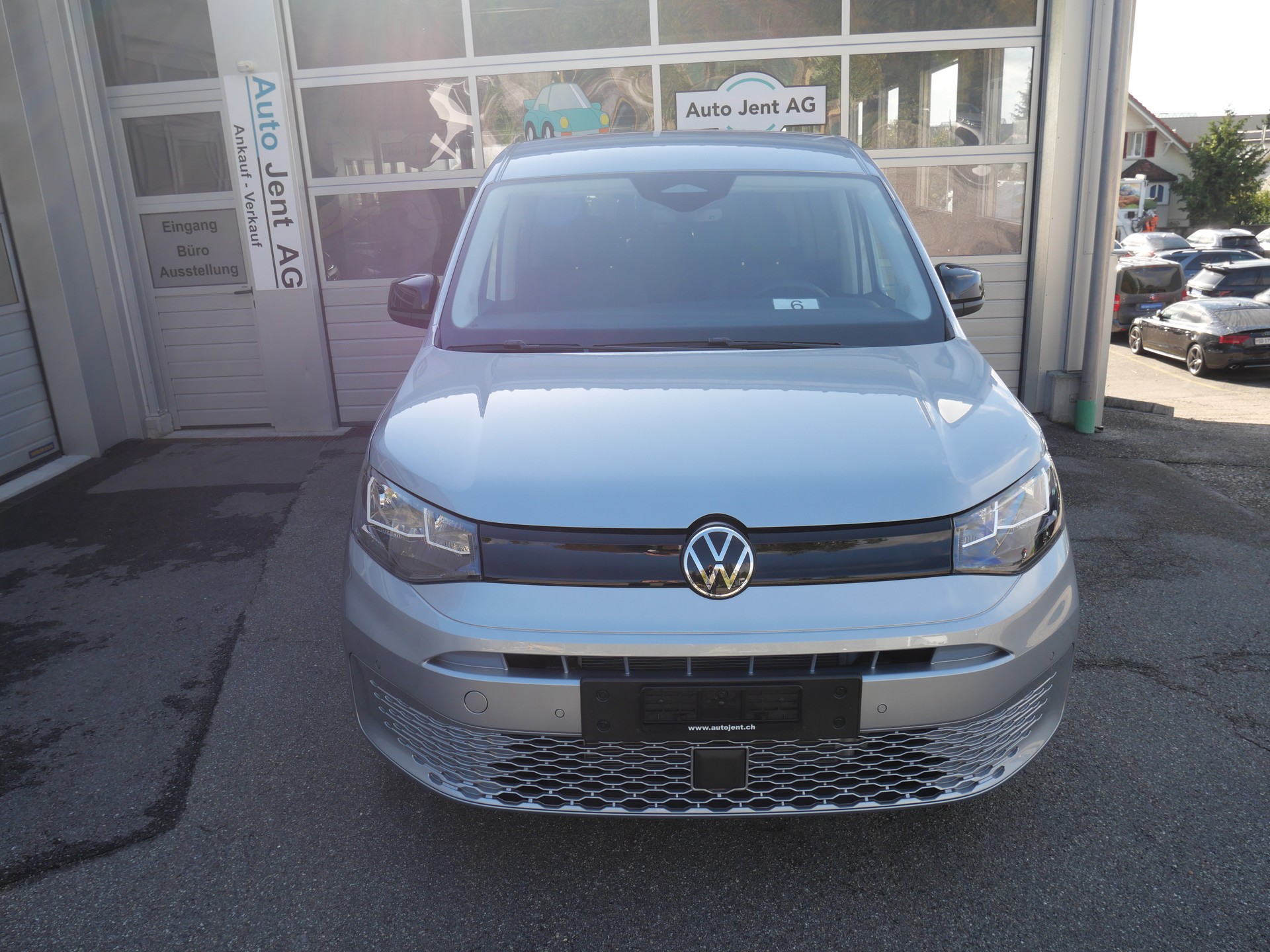 VW Caddy 1.5 TSI Plug in Hybrid DSG *5 Jahre Garantie*-image-2