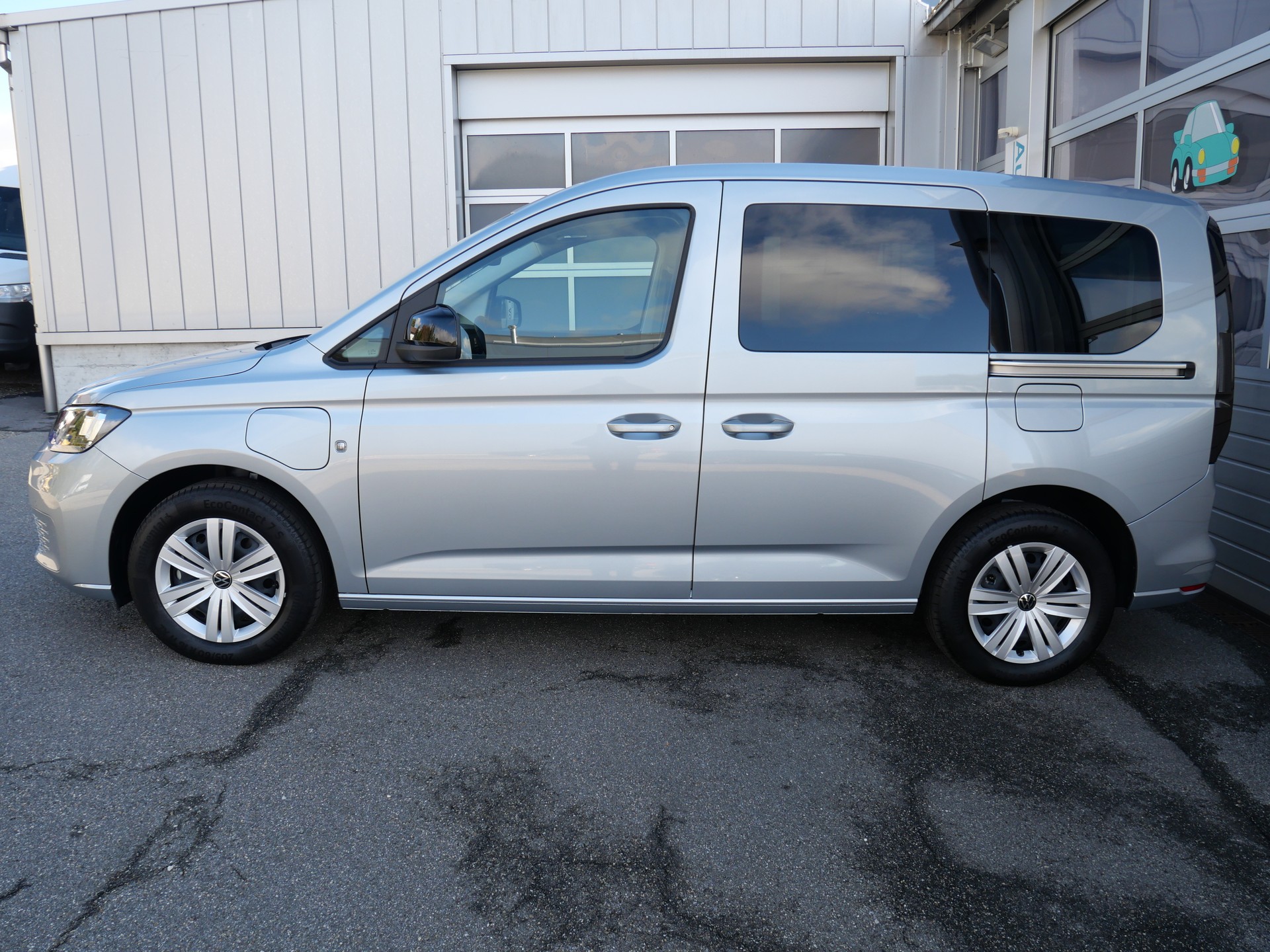 VW Caddy 1.5 TSI Plug in Hybrid DSG *5 Jahre Garantie*-image-1