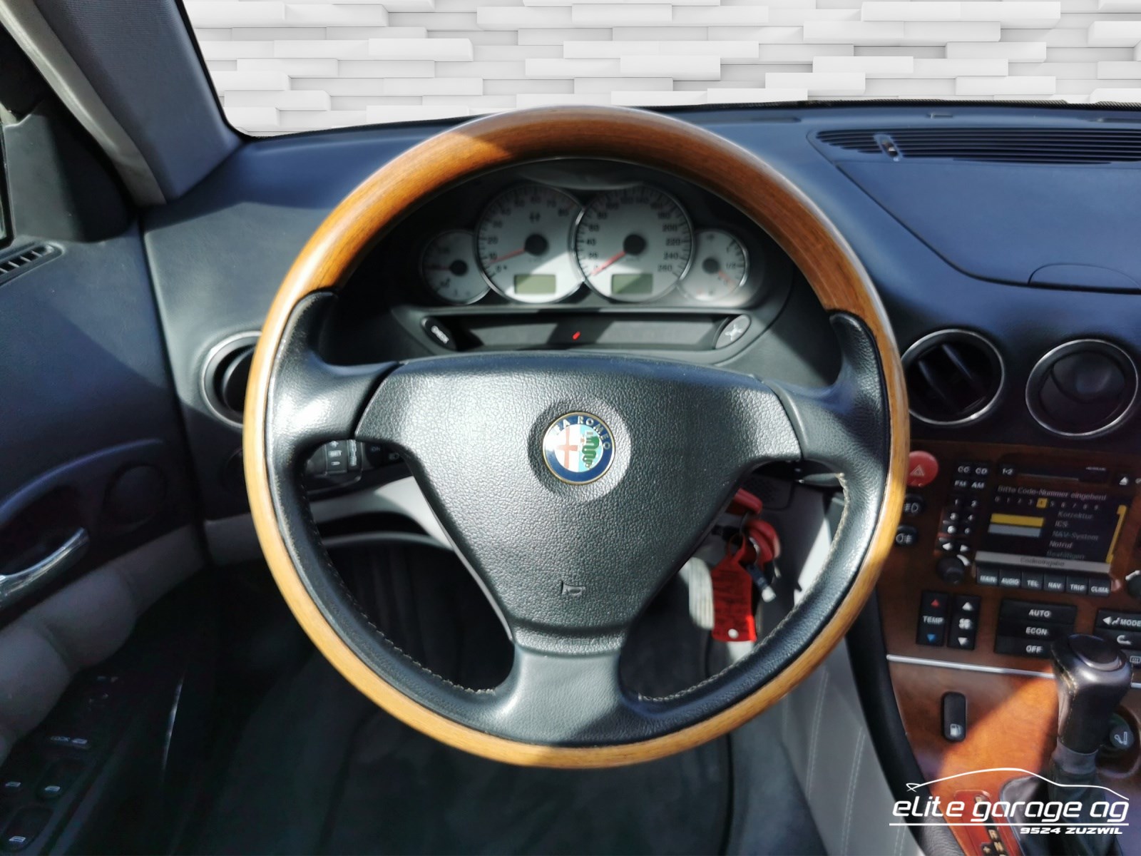 ALFA ROMEO 166 3.0 V6 24V Super-image-9