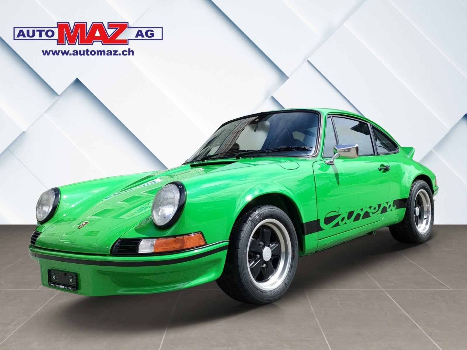 PORSCHE 911 SC-showroom-element-1
