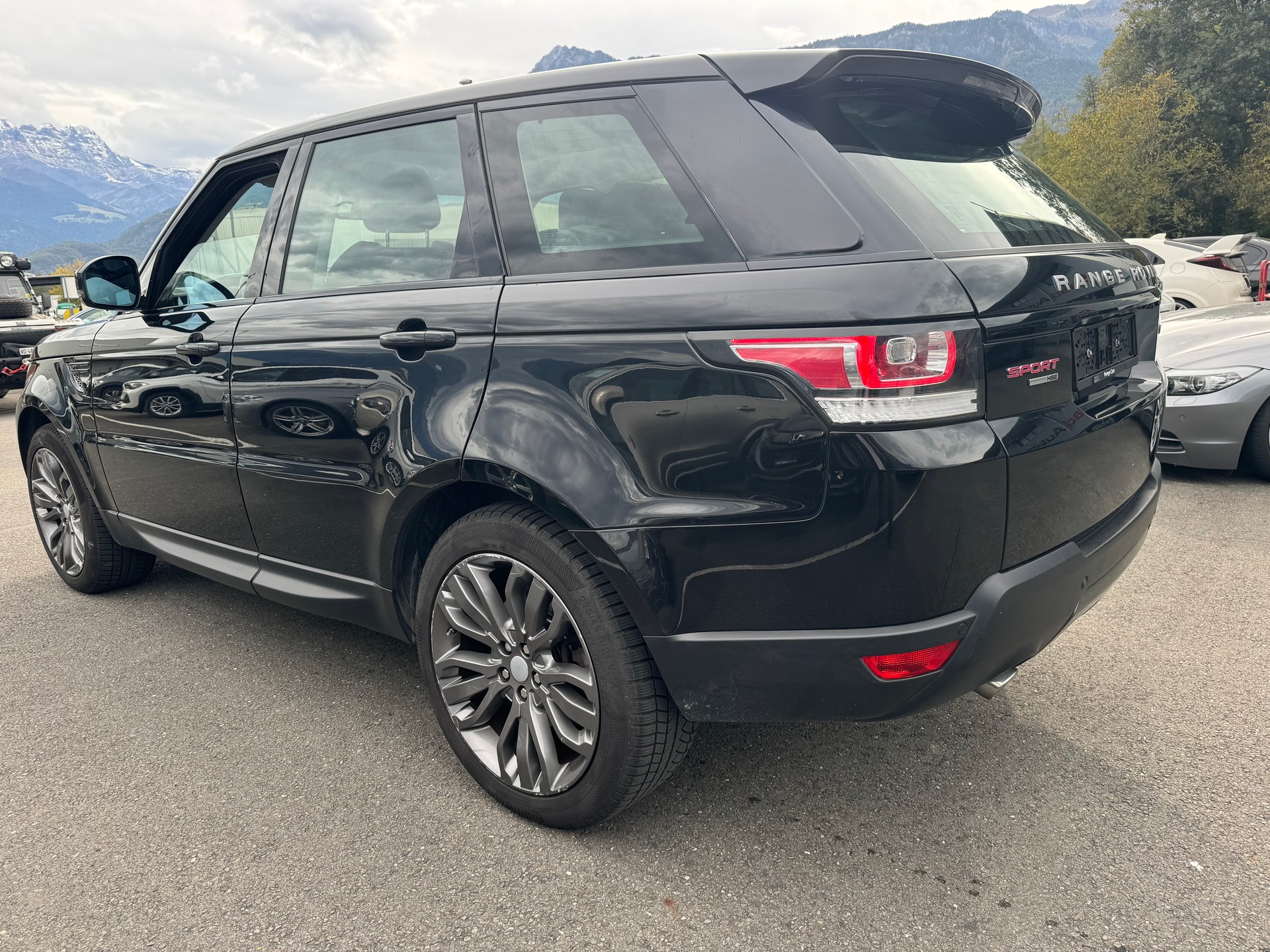 LAND ROVER Range Rover Sport 3.0 TDV6 SE Automatic-image-5