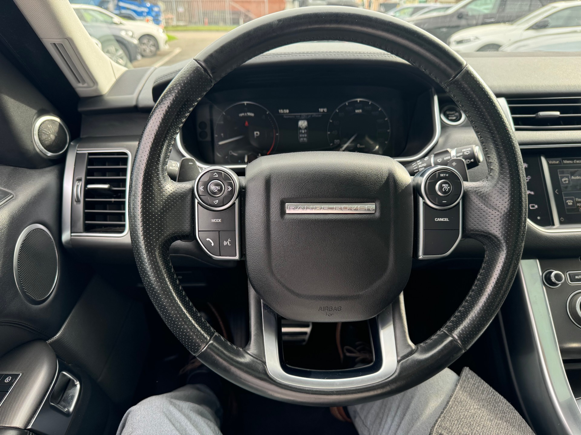 LAND ROVER Range Rover Sport 3.0 TDV6 SE Automatic-image-11