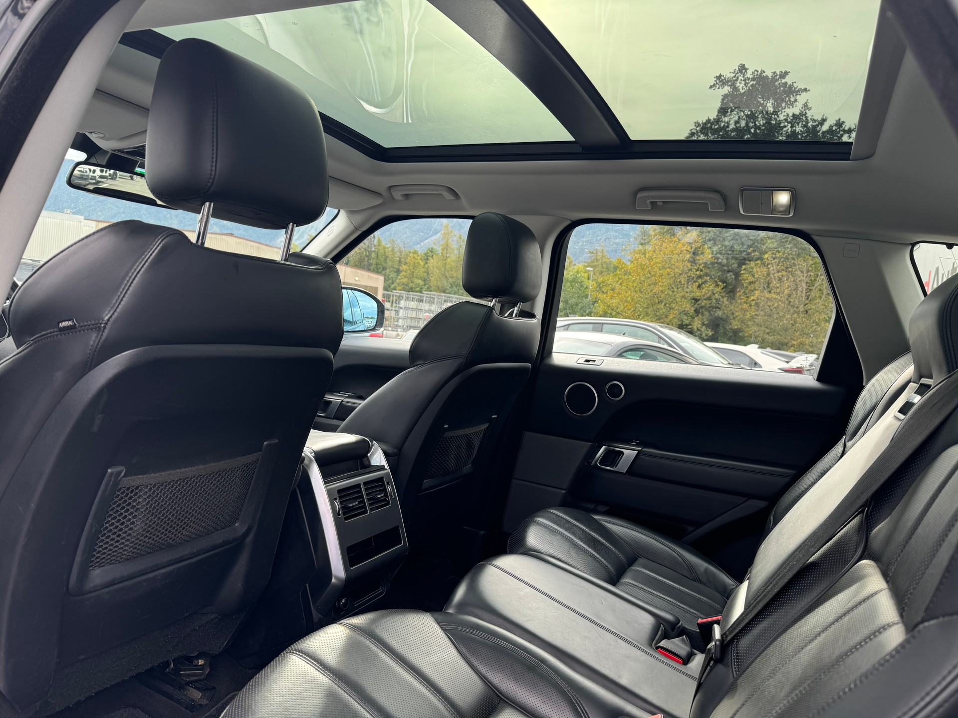 LAND ROVER Range Rover Sport 3.0 TDV6 SE Automatic-image-7