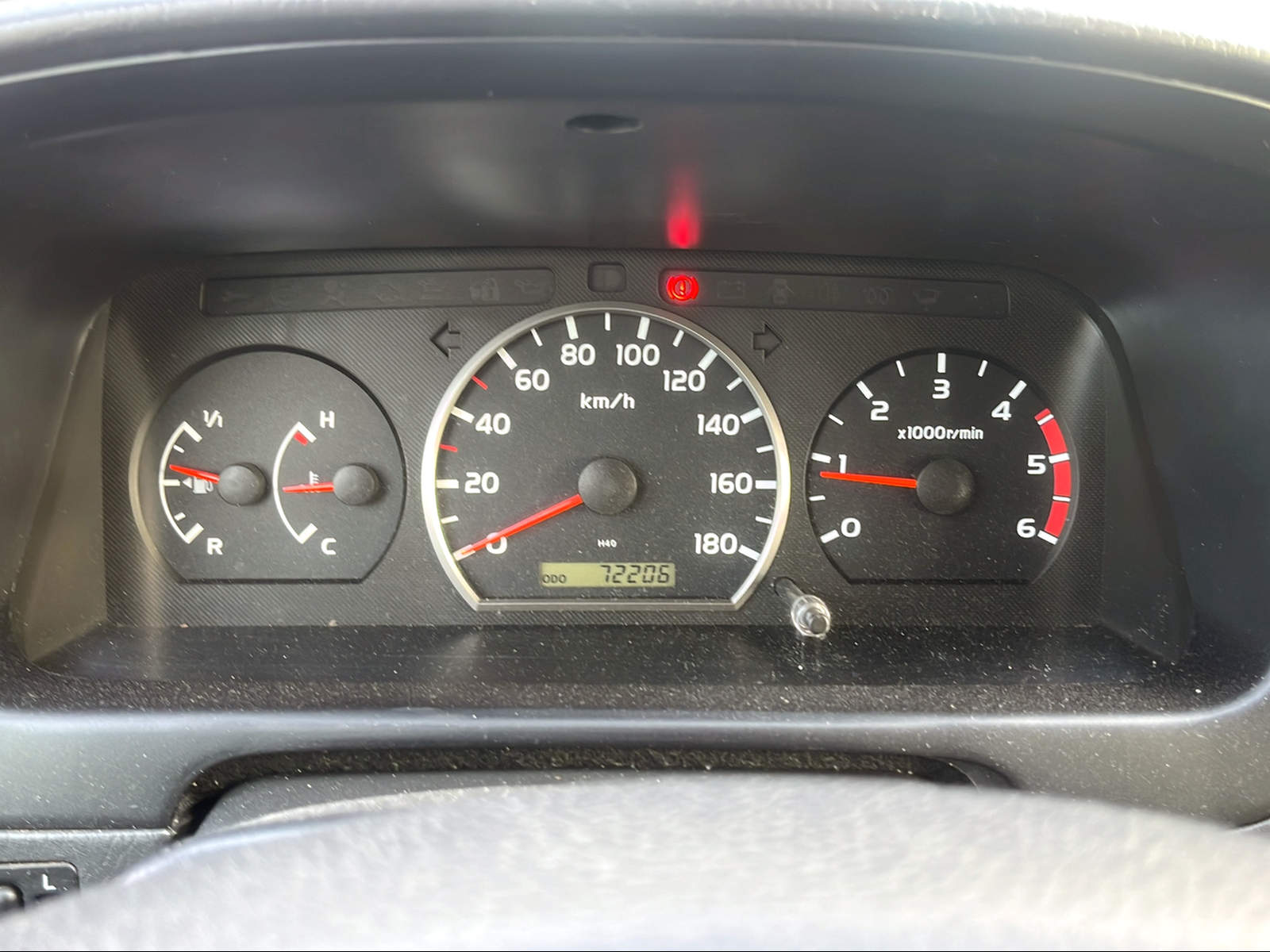 TOYOTA Hiace D-4D Van LWB-image-12
