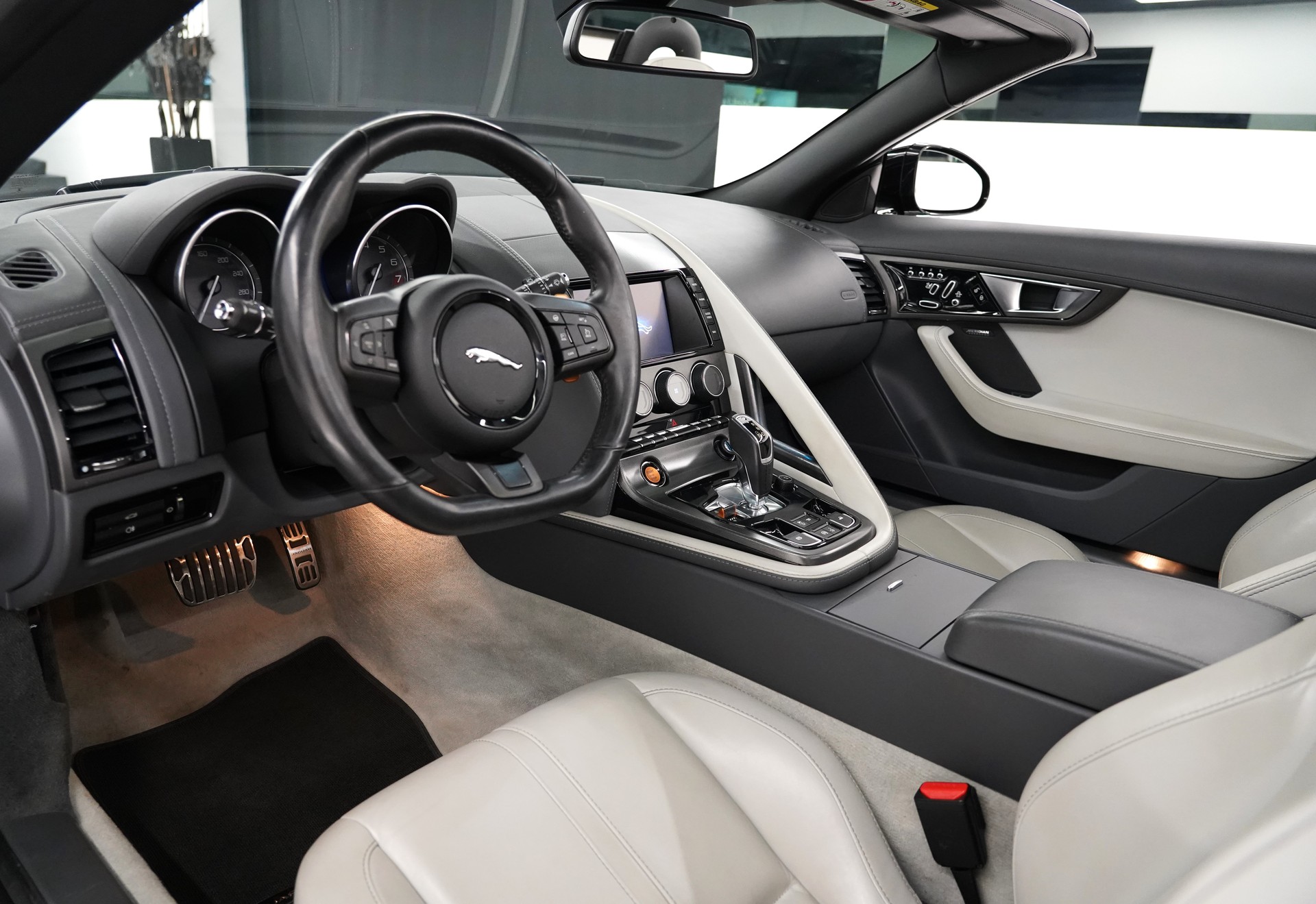 JAGUAR F-Type S 5.0 V8 S/C-image-8