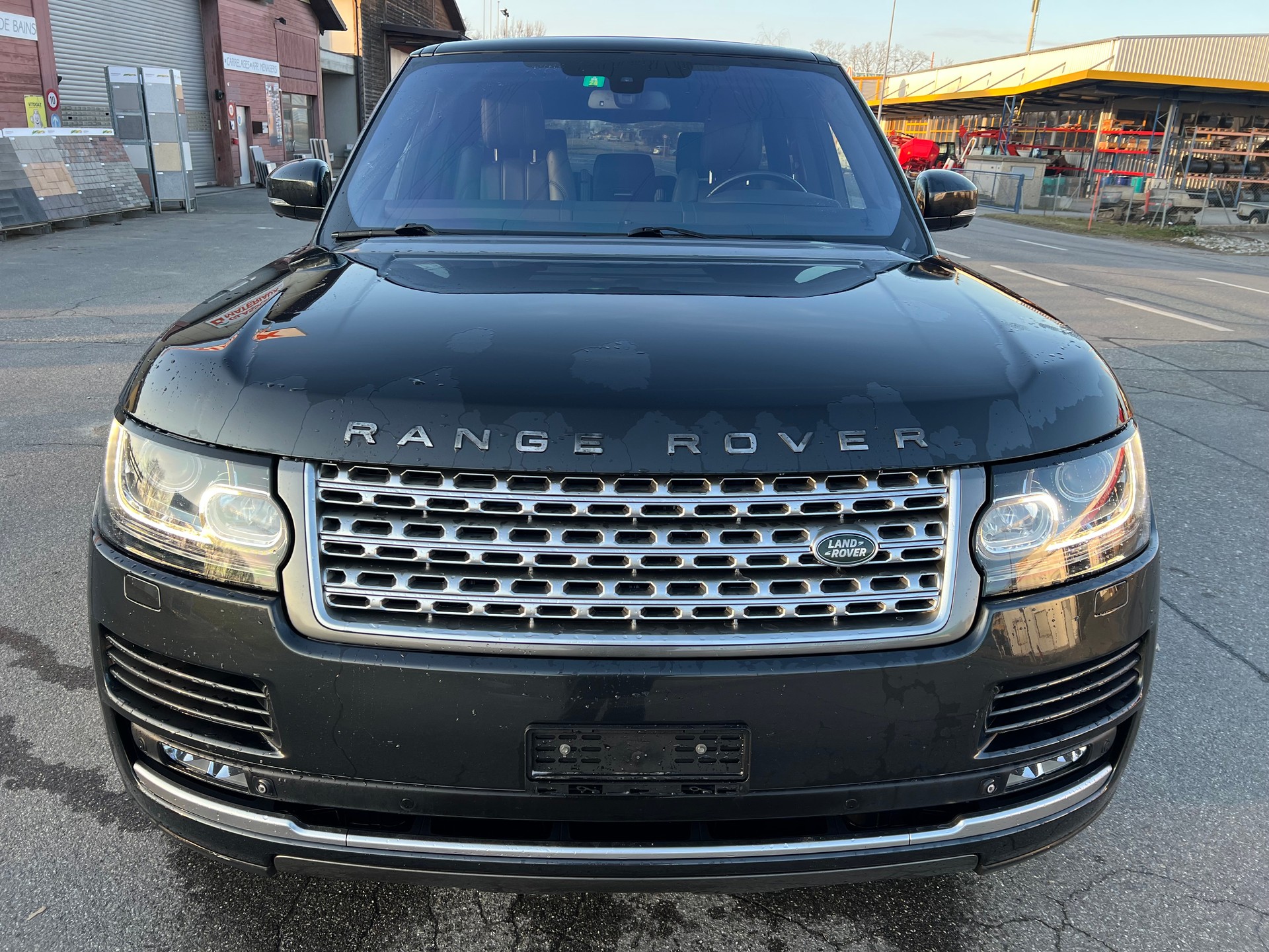 LAND ROVER Range Rover 3.0 TDV6 Vogue Automatic-image-4