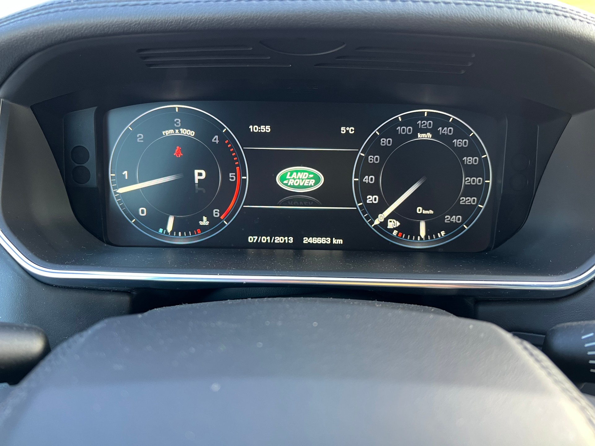LAND ROVER Range Rover 3.0 TDV6 Vogue Automatic-image-13