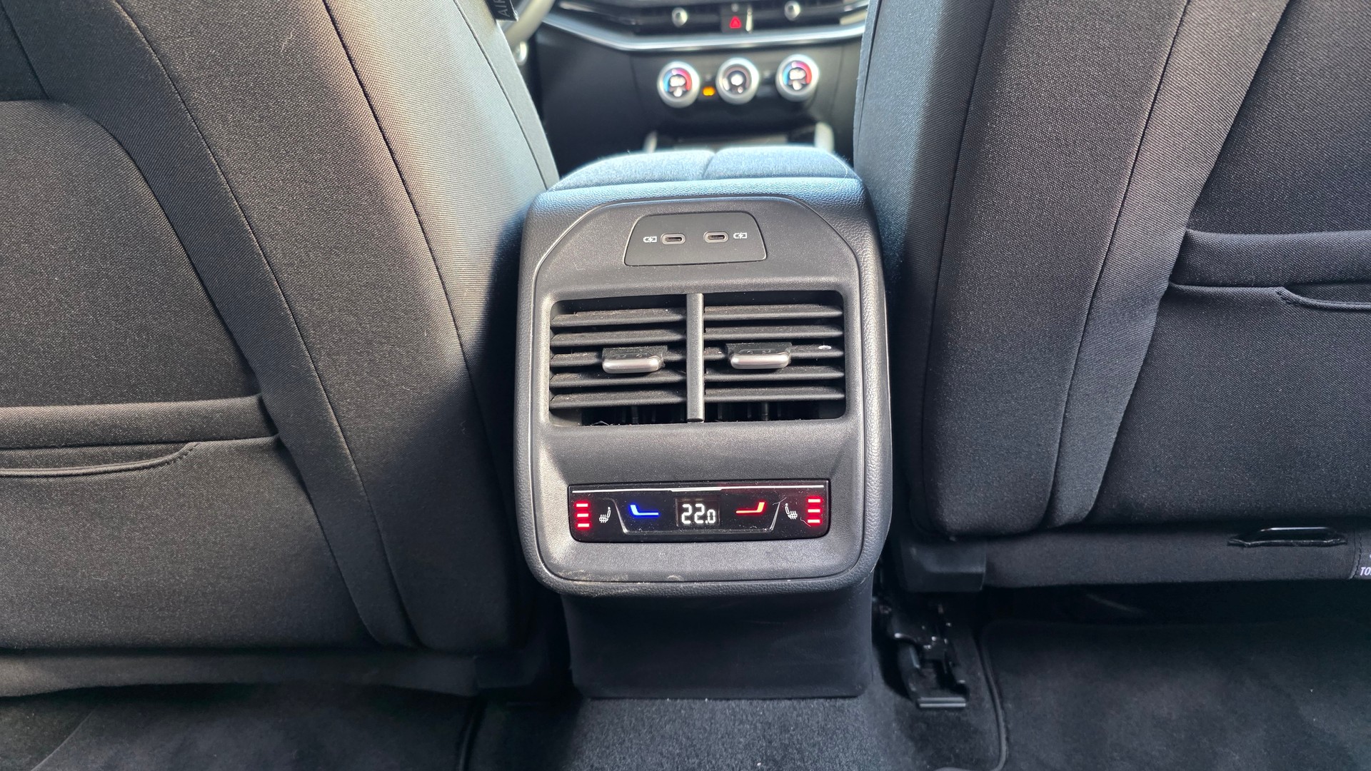 SKODA Superb Combi 2.0 TDi Selection 4x4 DSG-image-10