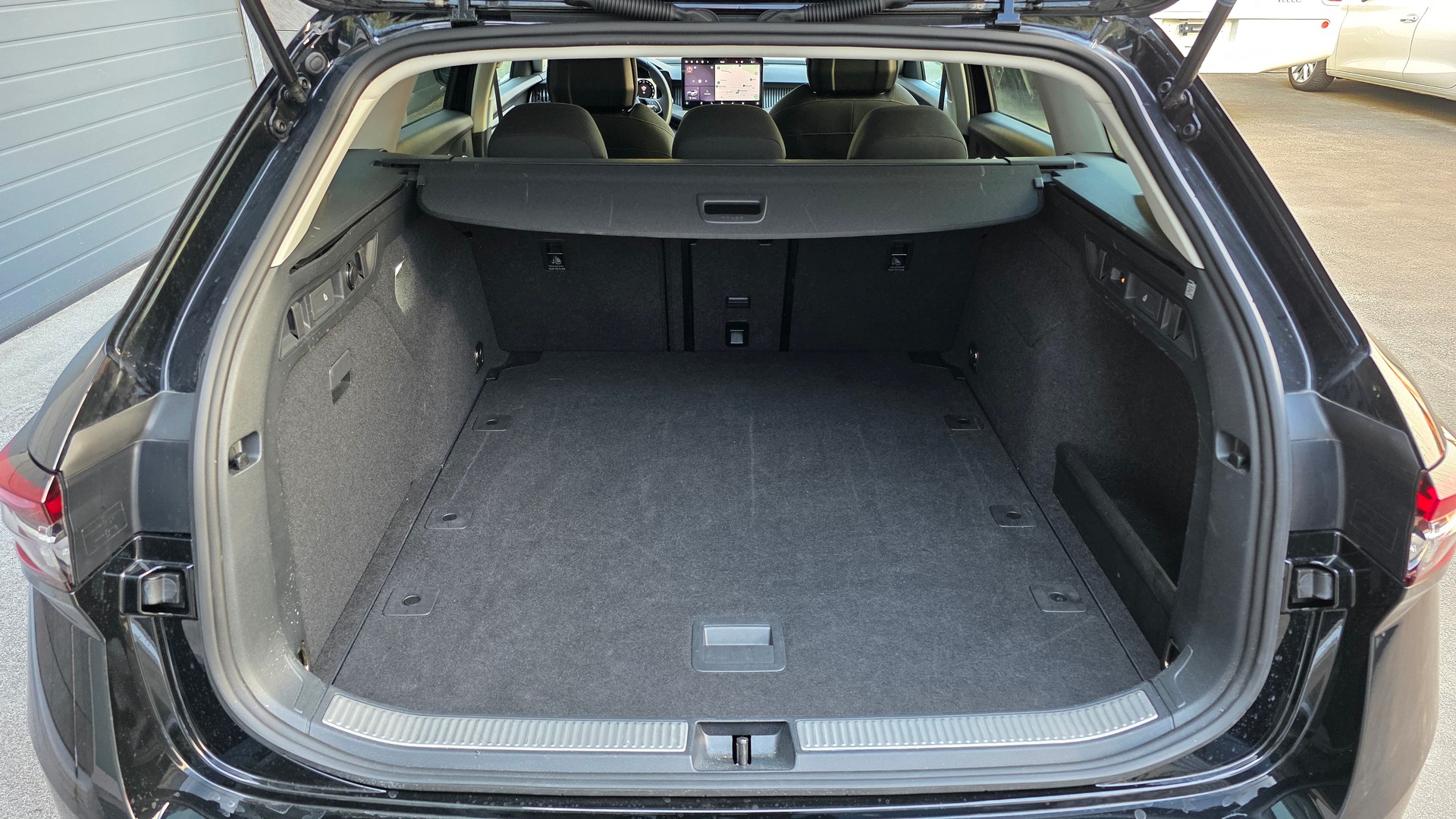 SKODA Superb Combi 2.0 TDi Selection 4x4 DSG-image-6