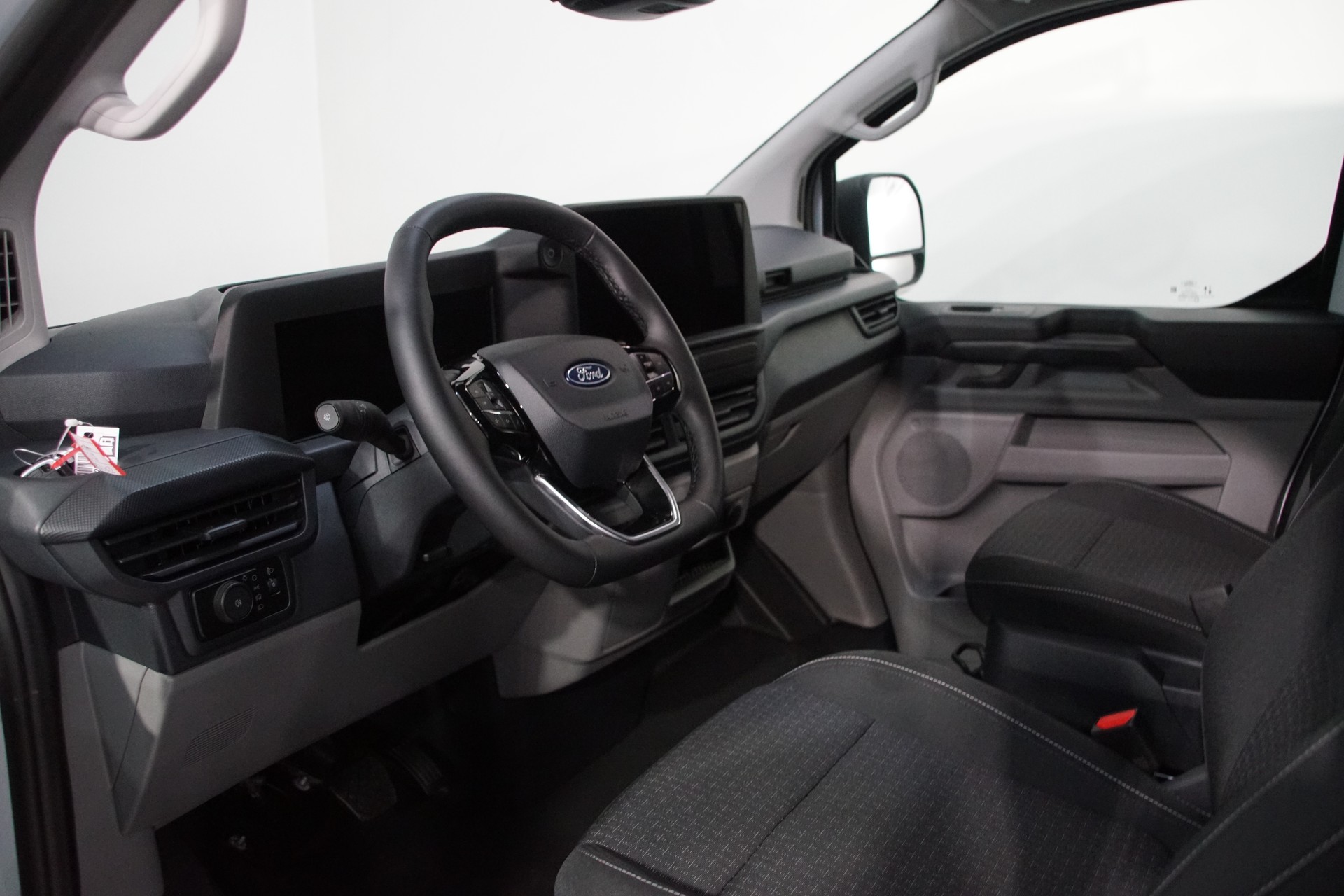 FORD Transit Custom Van 340 L2 H1 Trend-image-18