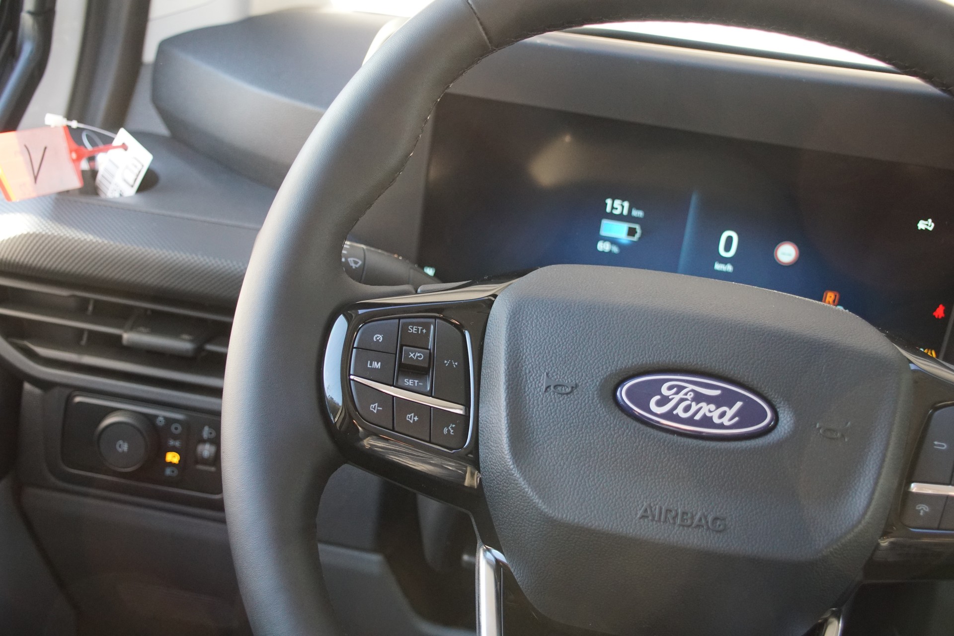 FORD Transit Custom Van 340 L2 H1 Trend-image-21