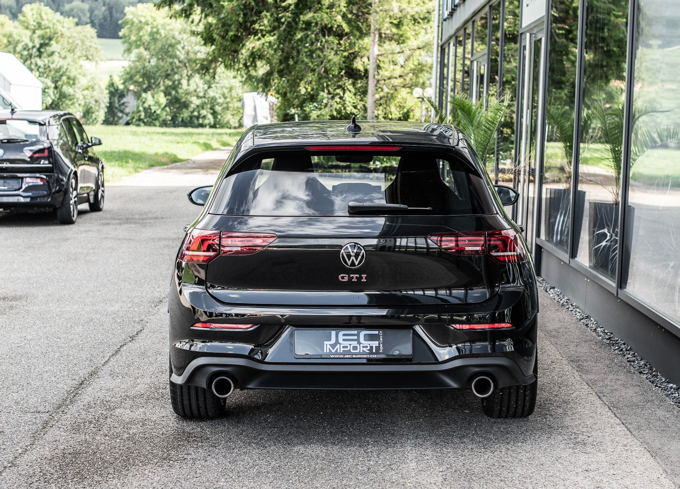 VW Golf 2.0 TSI GTI DSG *BLACK STYLE EDITION*-image-8
