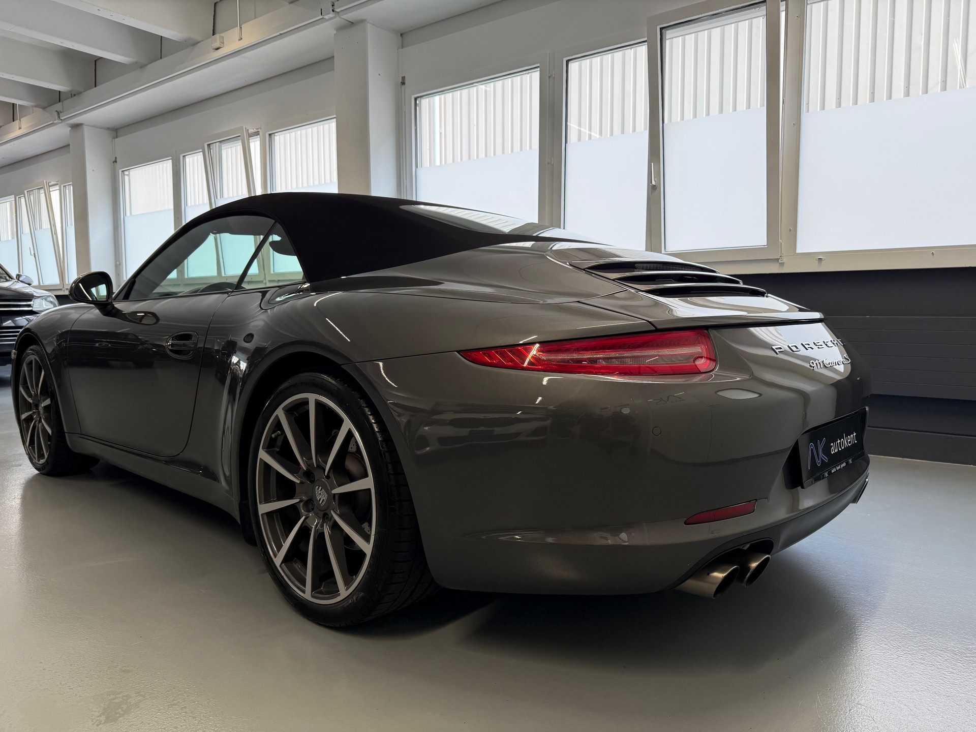 PORSCHE 911 Cabrio Carrera S PDK-image-21