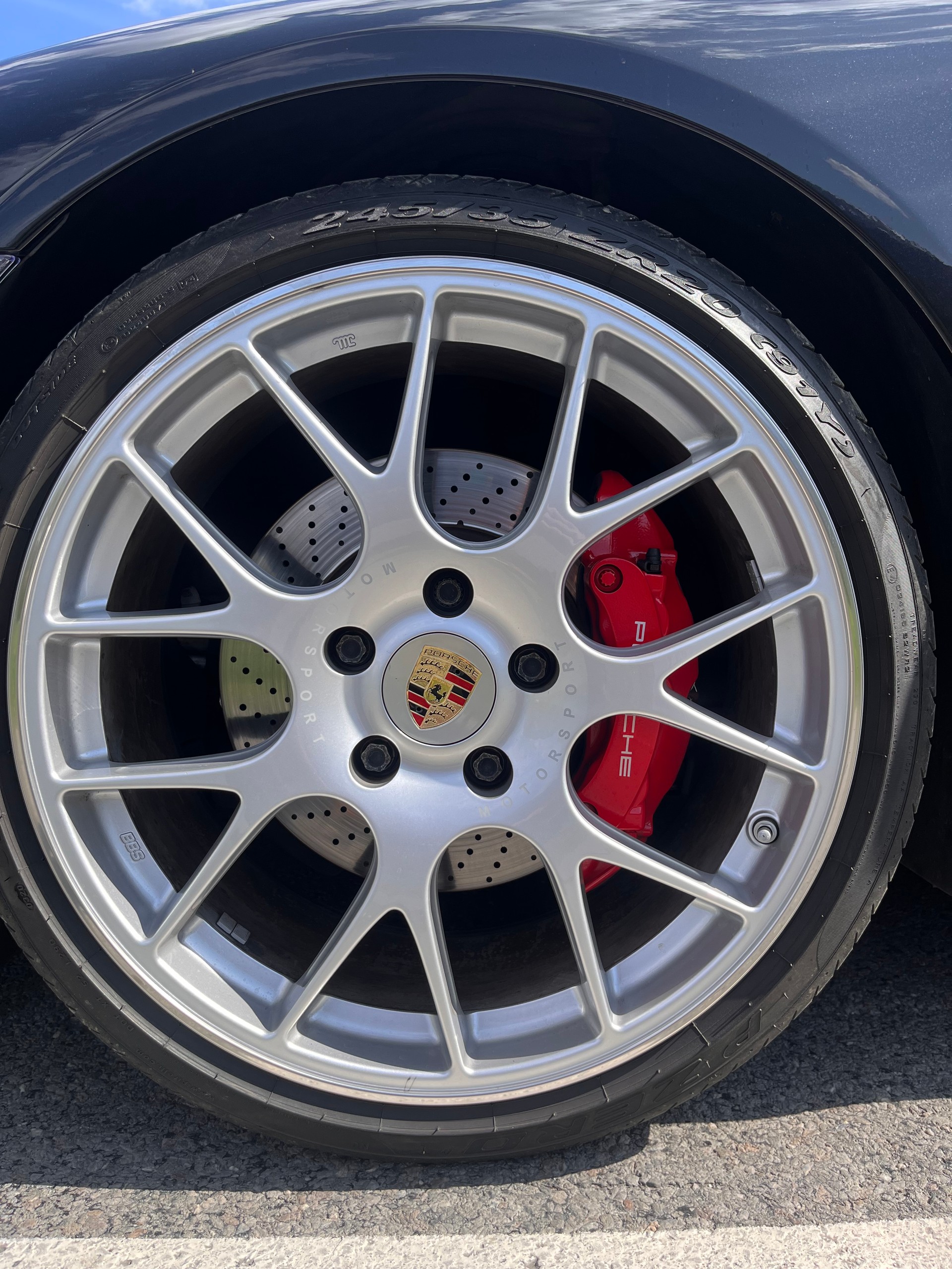PORSCHE 911 Carrera 4 GTS PDK-image-7