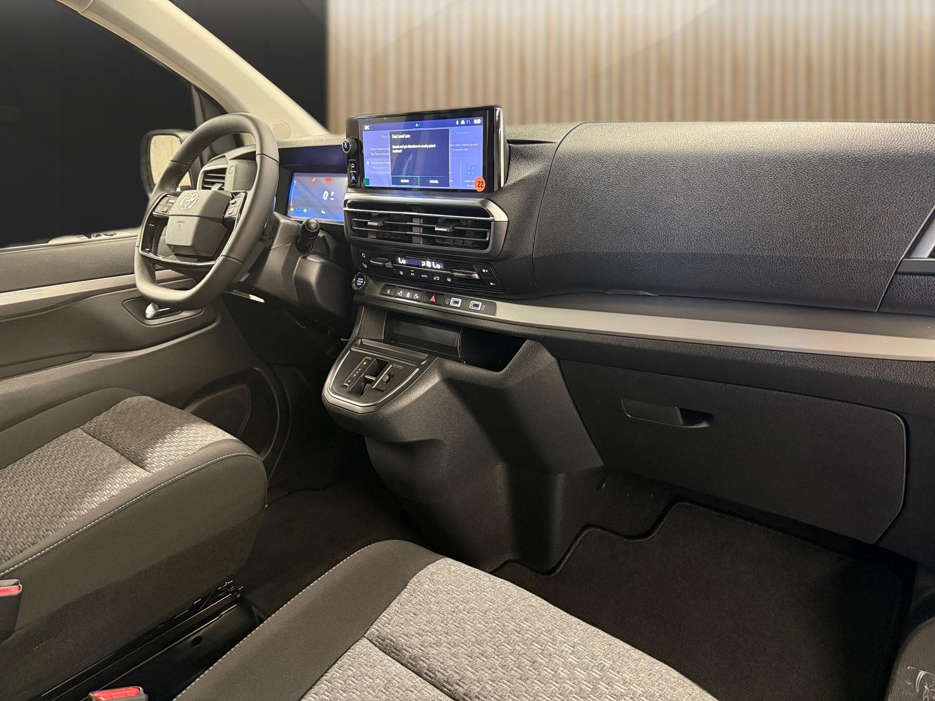 TOYOTA PROACE Verso L1 2.0 D Trend-image-14