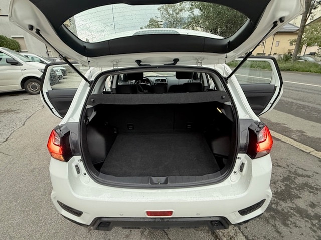 MITSUBISHI ASX 2.0 MIVEC Value 4WD Automat-image-8