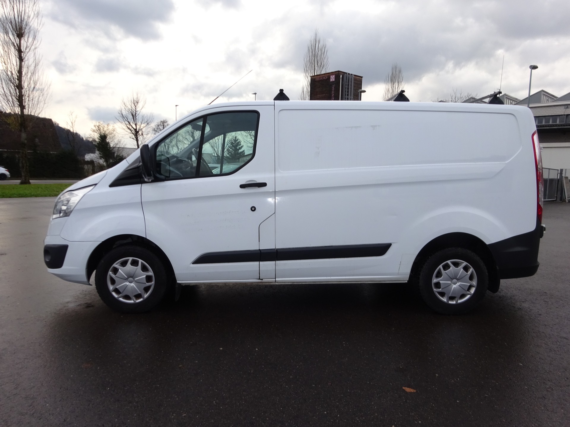 FORD Transit Custom Van 270 L1H1 Trend-image-9