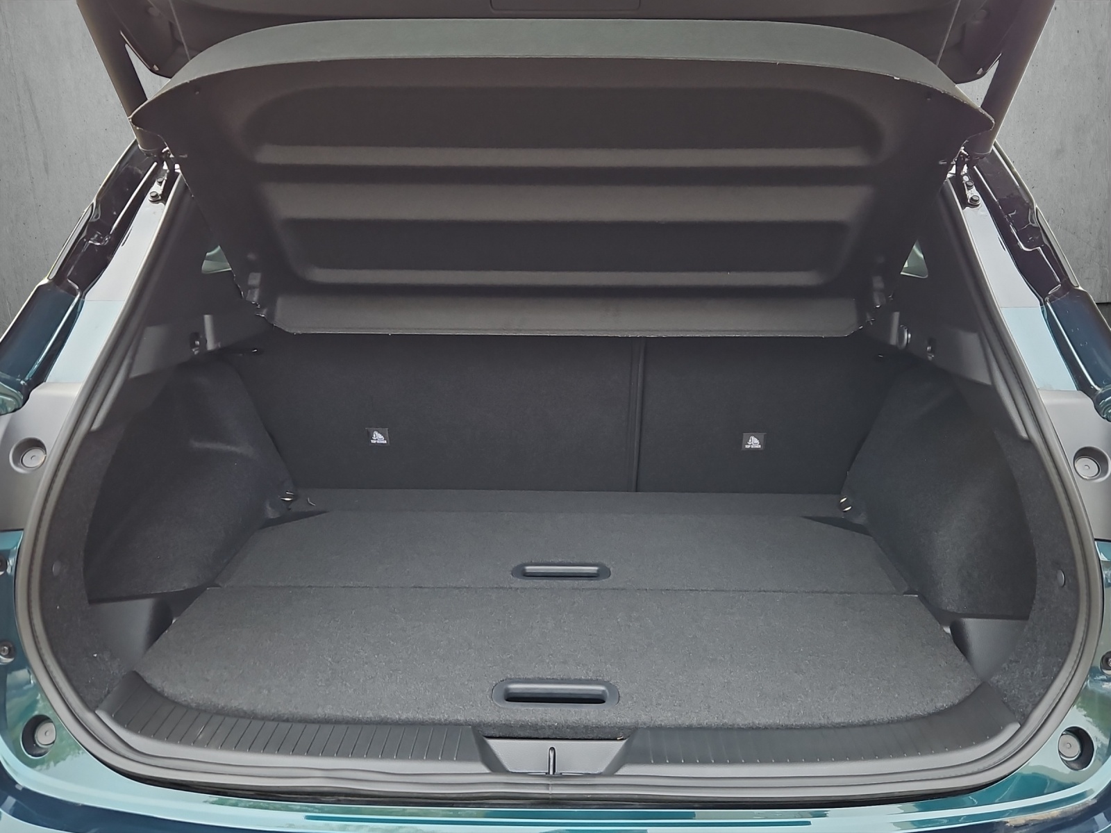 NISSAN Qashqai 1.5 VC-T Tekna-image-13