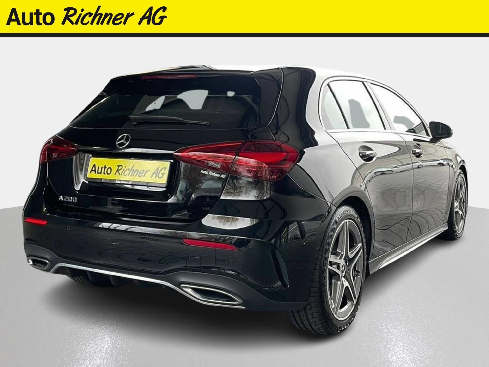 MERCEDES-BENZ A 200 AMG Line-image-3