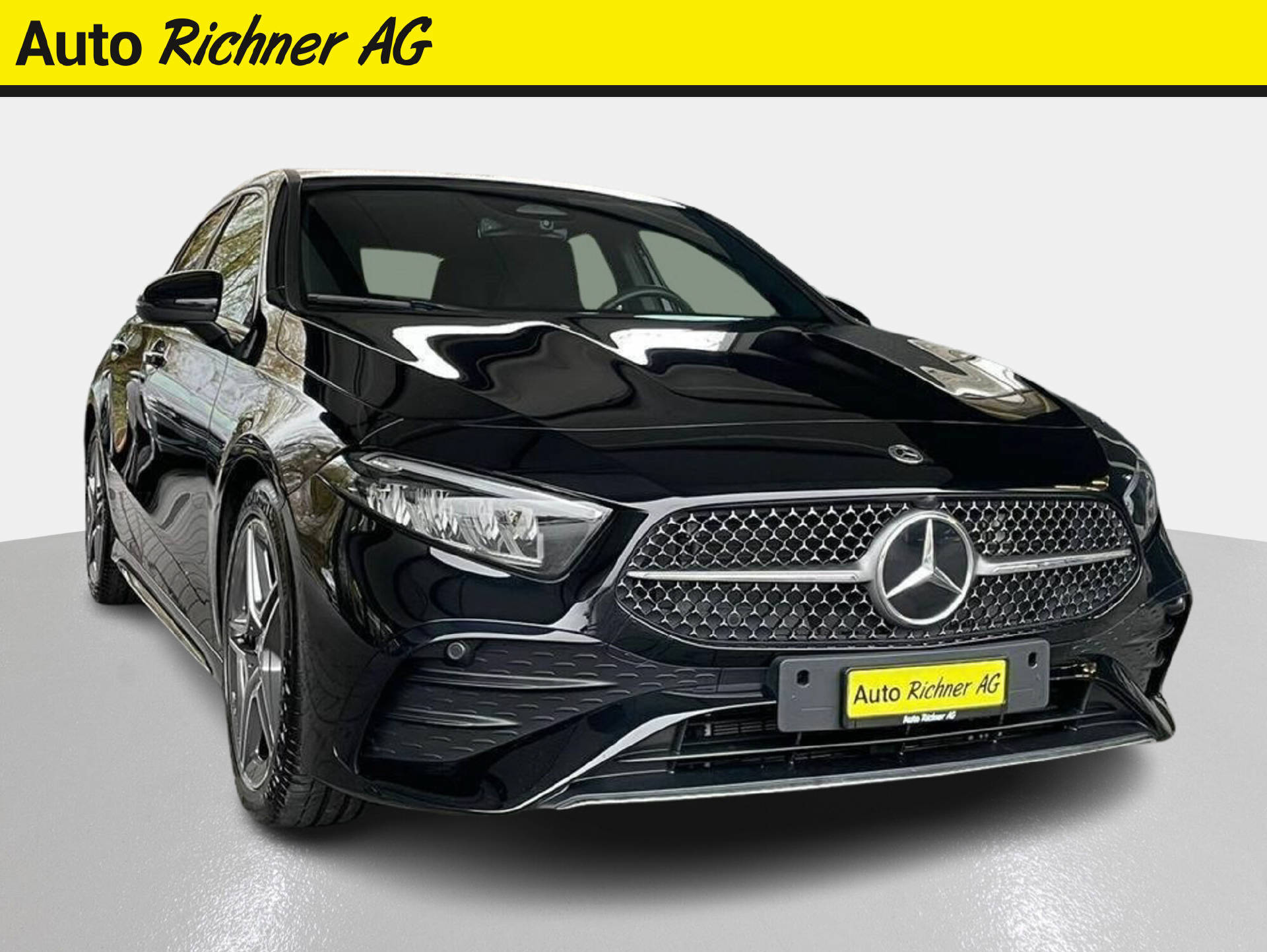 MERCEDES-BENZ A 200 AMG Line-image-0