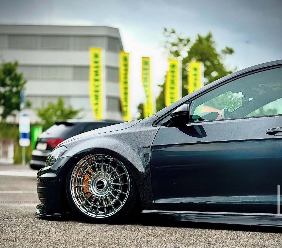 VW Golf 2.0 TSI GTI Performance DSG-image-1