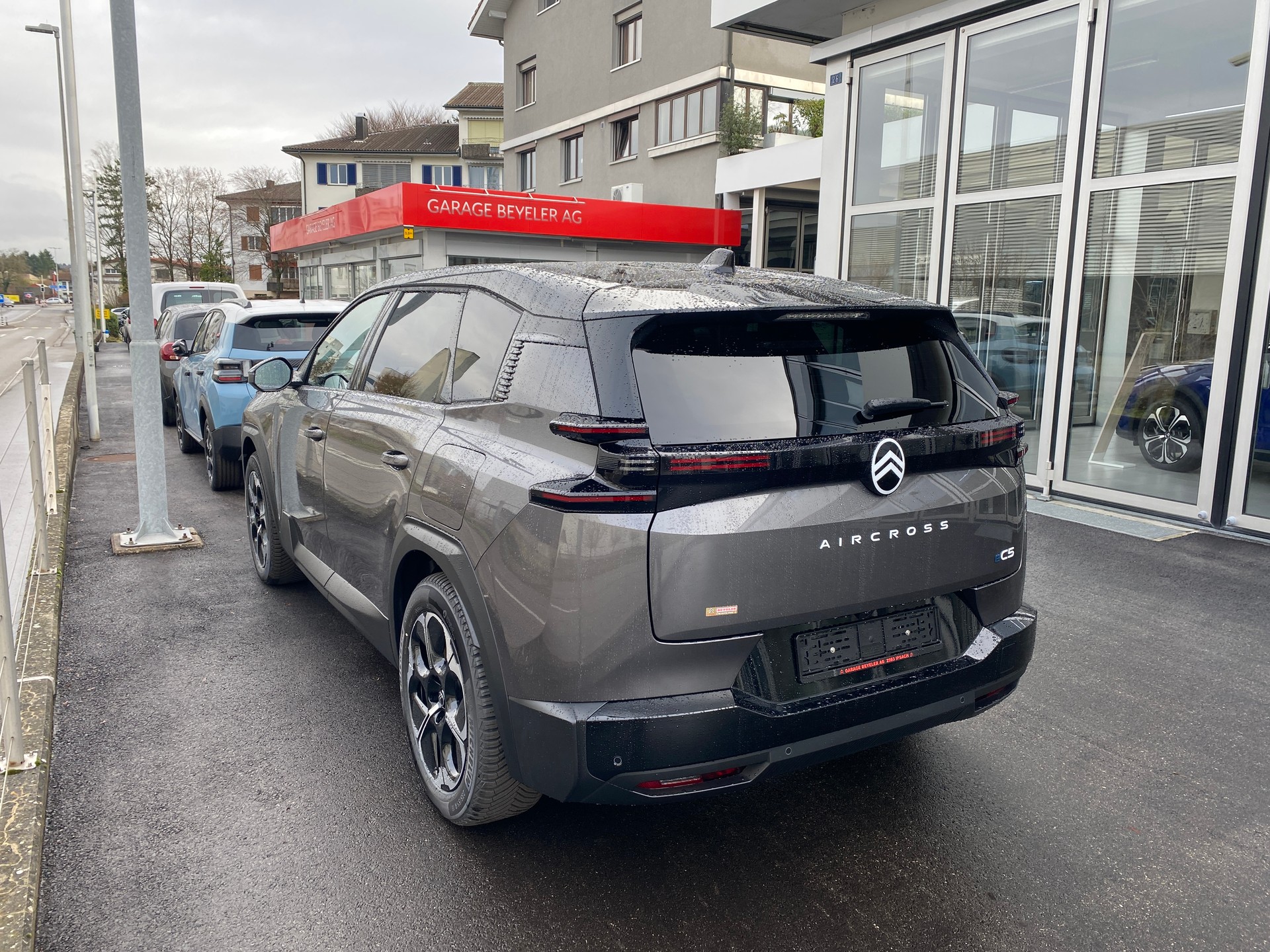CITROEN E-C5 Aircross 73 kWh Max-image-4