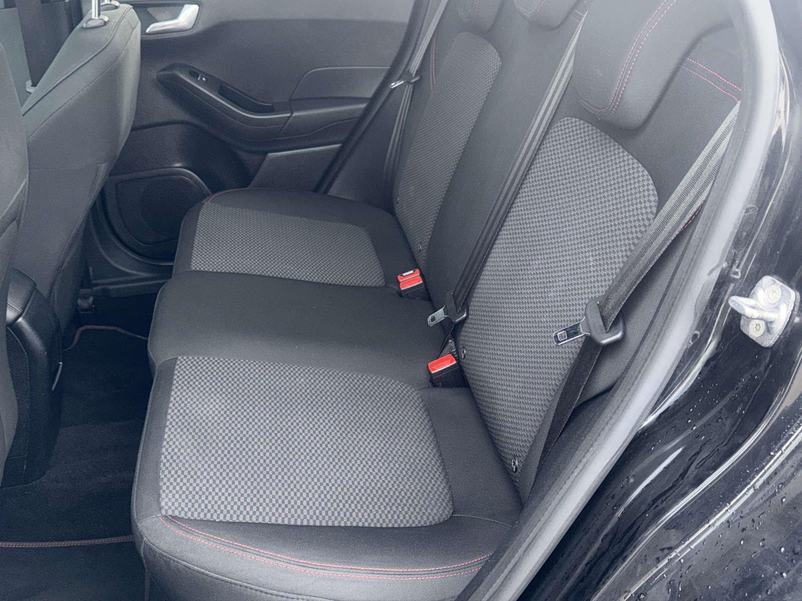 FORD Fiesta 1.0 EcoB 125 ST-Line-image-14