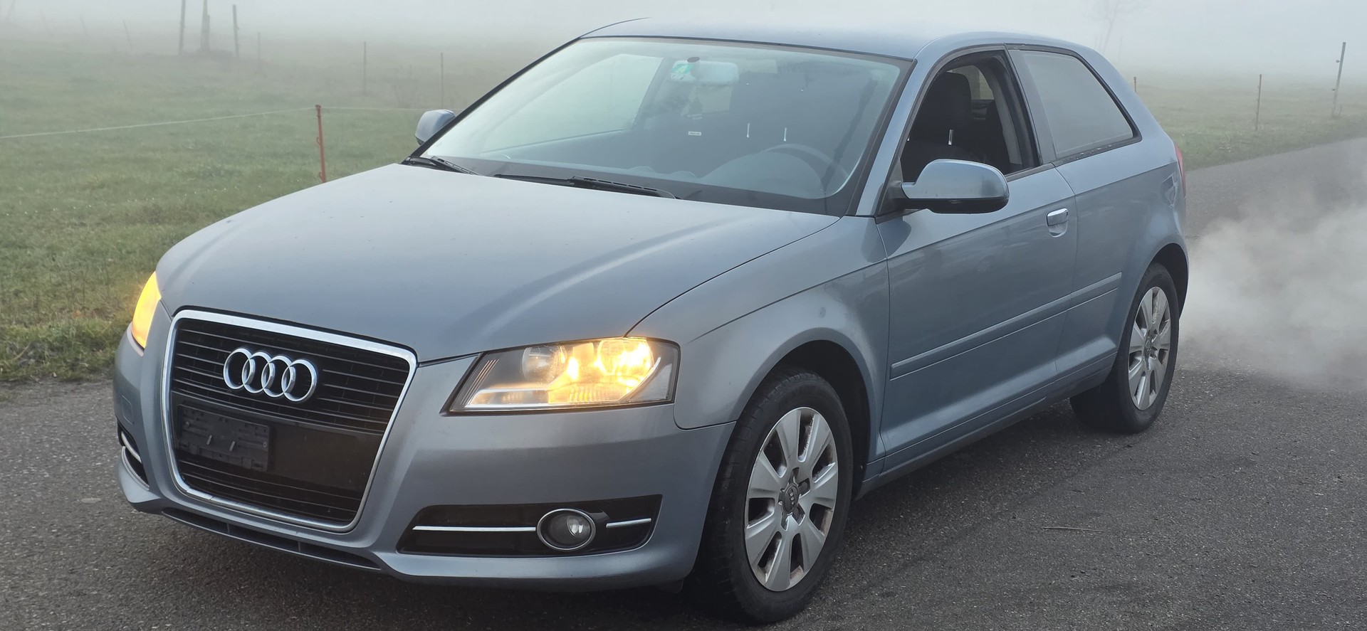 AUDI A3 2.0 TDI Ambiente-image-0