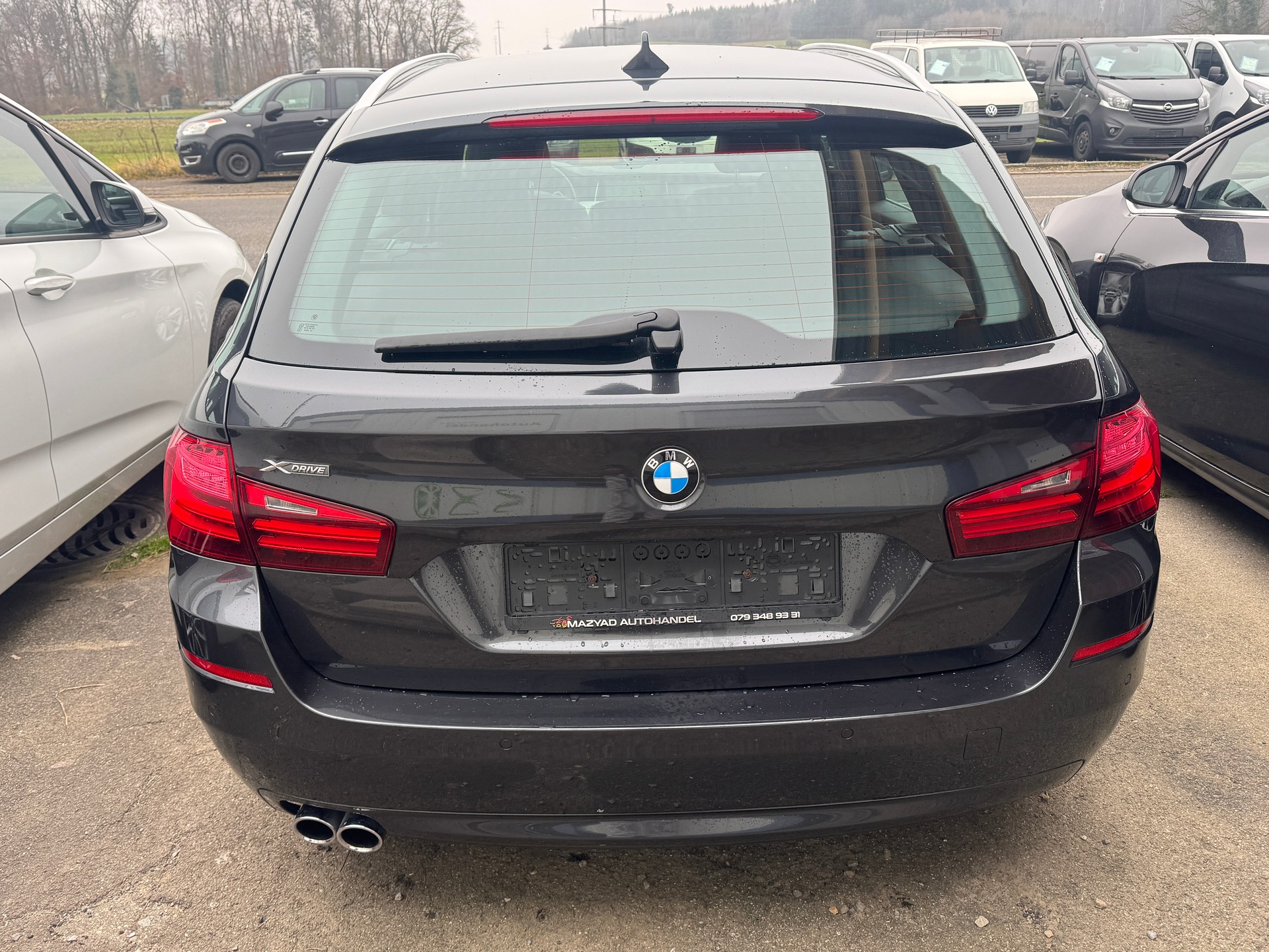 BMW 525d Touring xDrive Luxury Line Steptronic-image-5