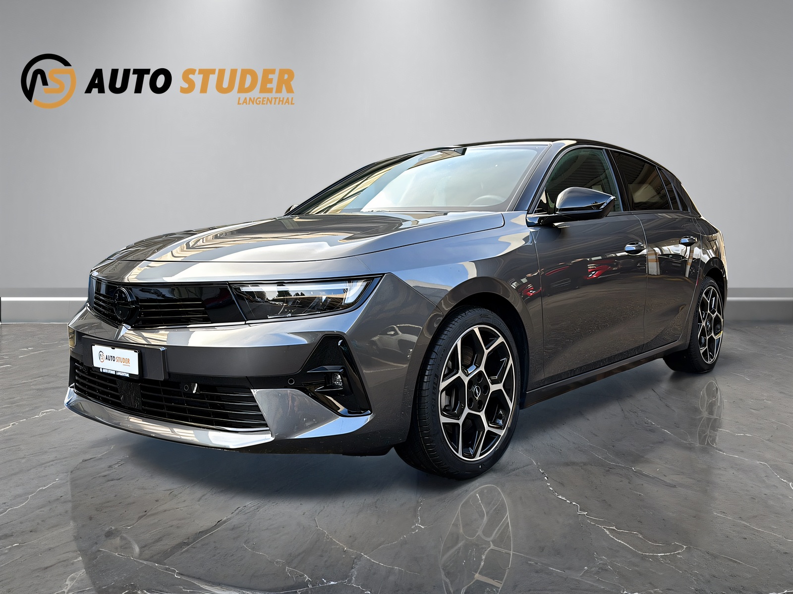 OPEL Astra L 1.6 T PHEV 180 Swiss Plus-image-9