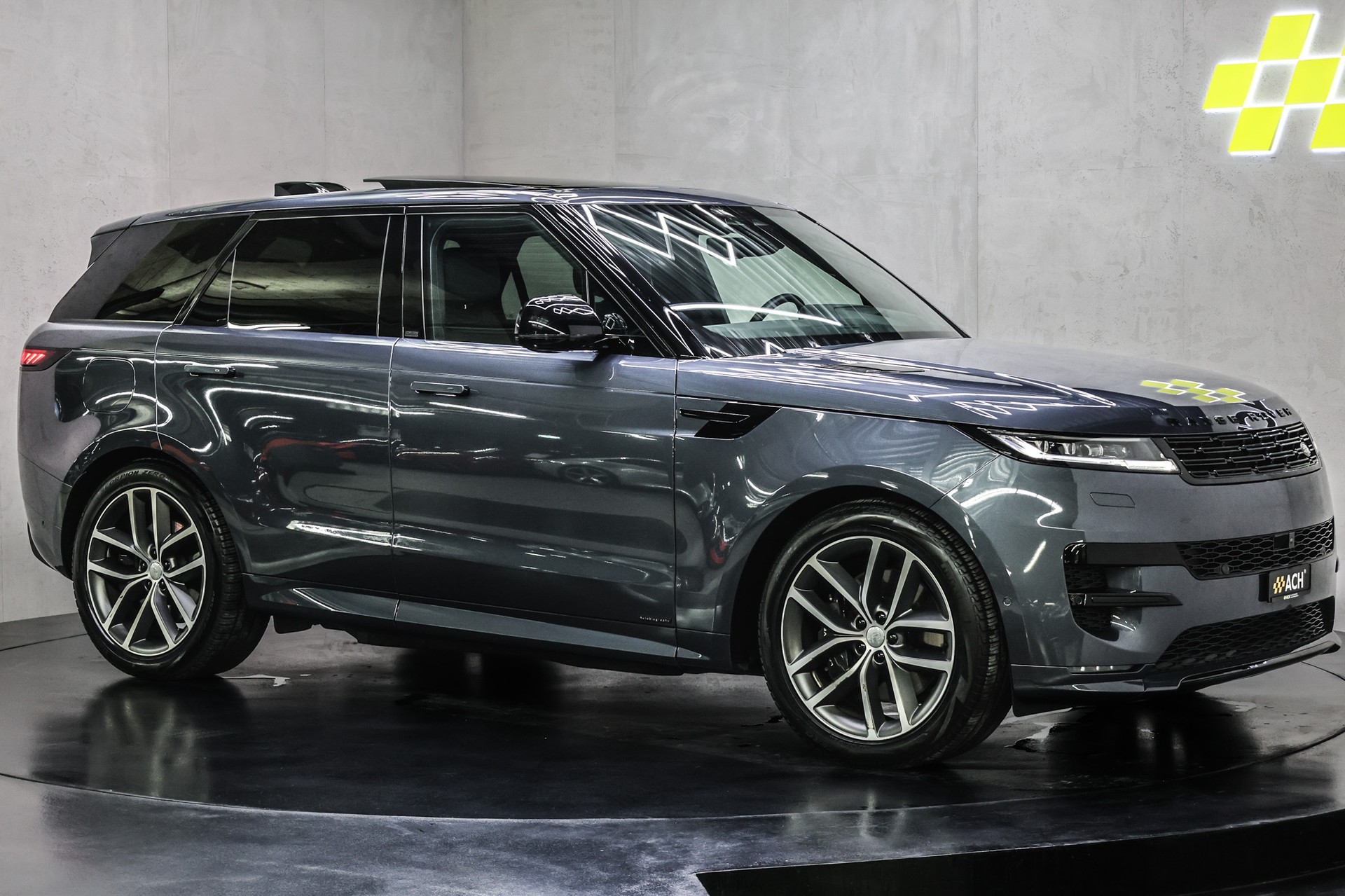 LAND ROVER Range Rover Sport 3.0 I6 P550e Autobiography-image-11