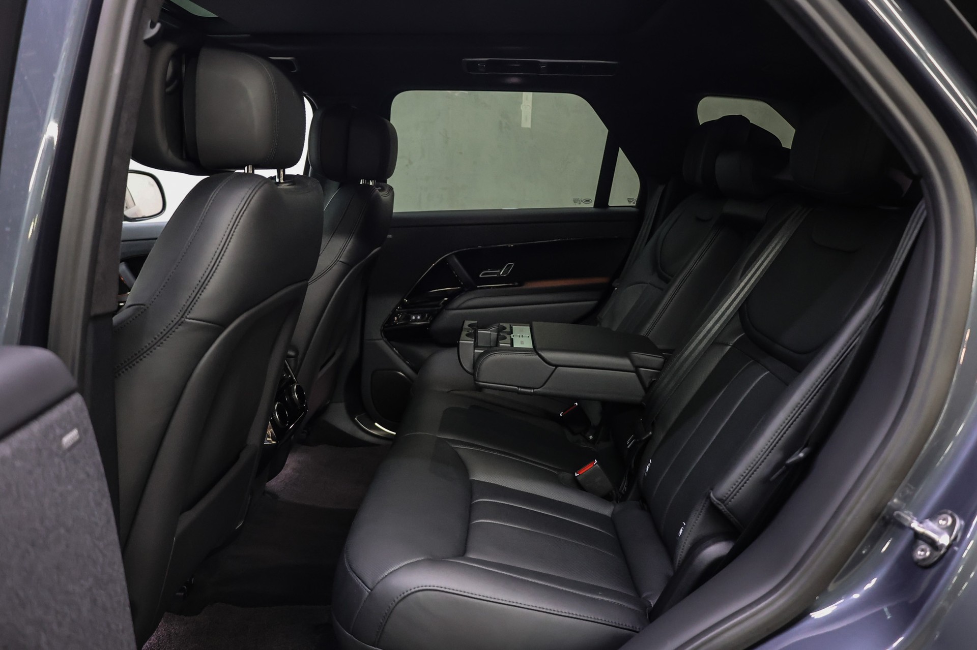 LAND ROVER Range Rover Sport 3.0 I6 P550e Autobiography-image-37