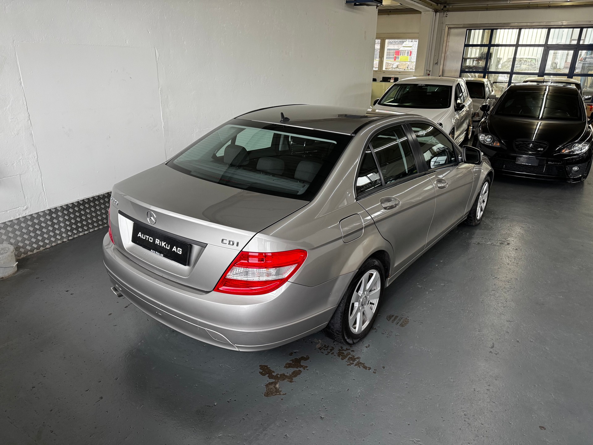 MERCEDES-BENZ C 220 CDI (Classic)-image-7
