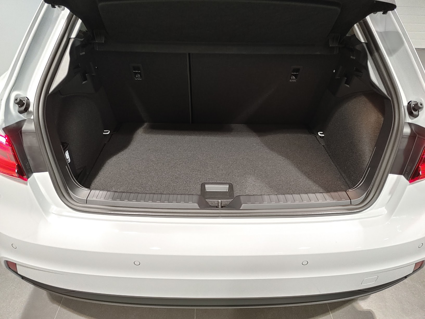 AUDI A1 Sportback 30 TFSI Attraction S-tronic-image-10