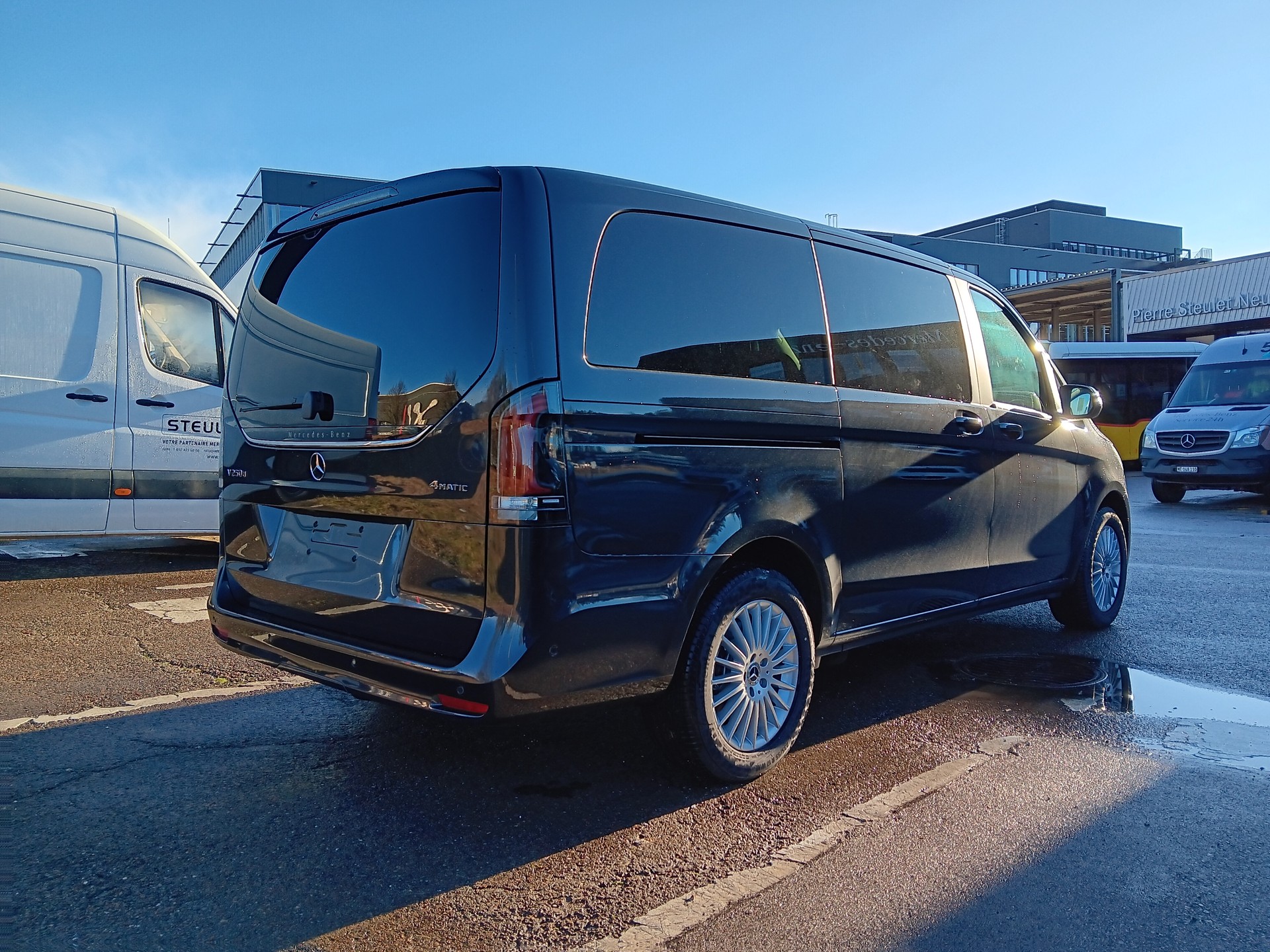 MERCEDES-BENZ V 250 d Trend 3200mm L 4m 9G Tronic-image-4