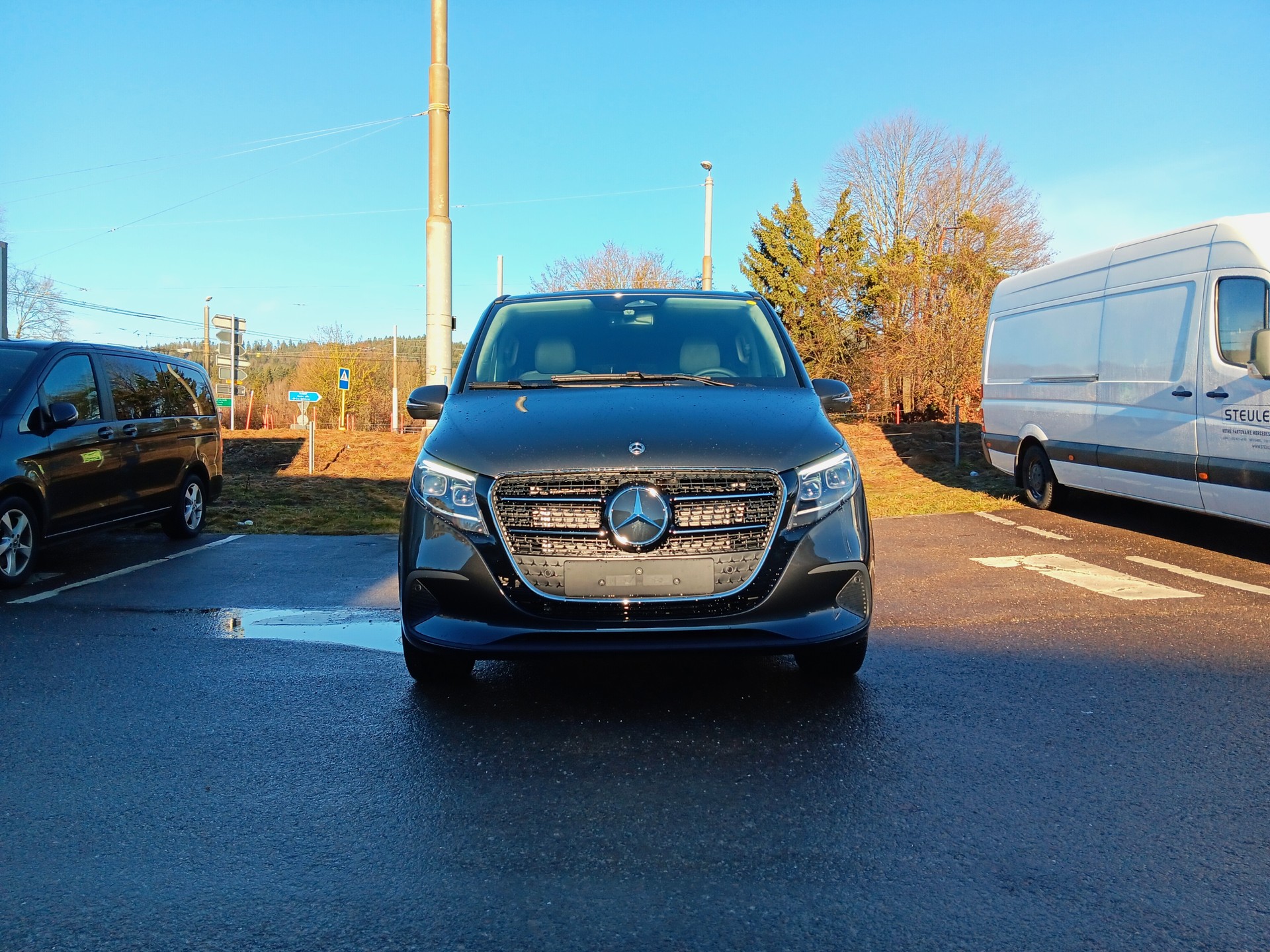 MERCEDES-BENZ V 250 d Trend 3200mm L 4m 9G Tronic-image-1