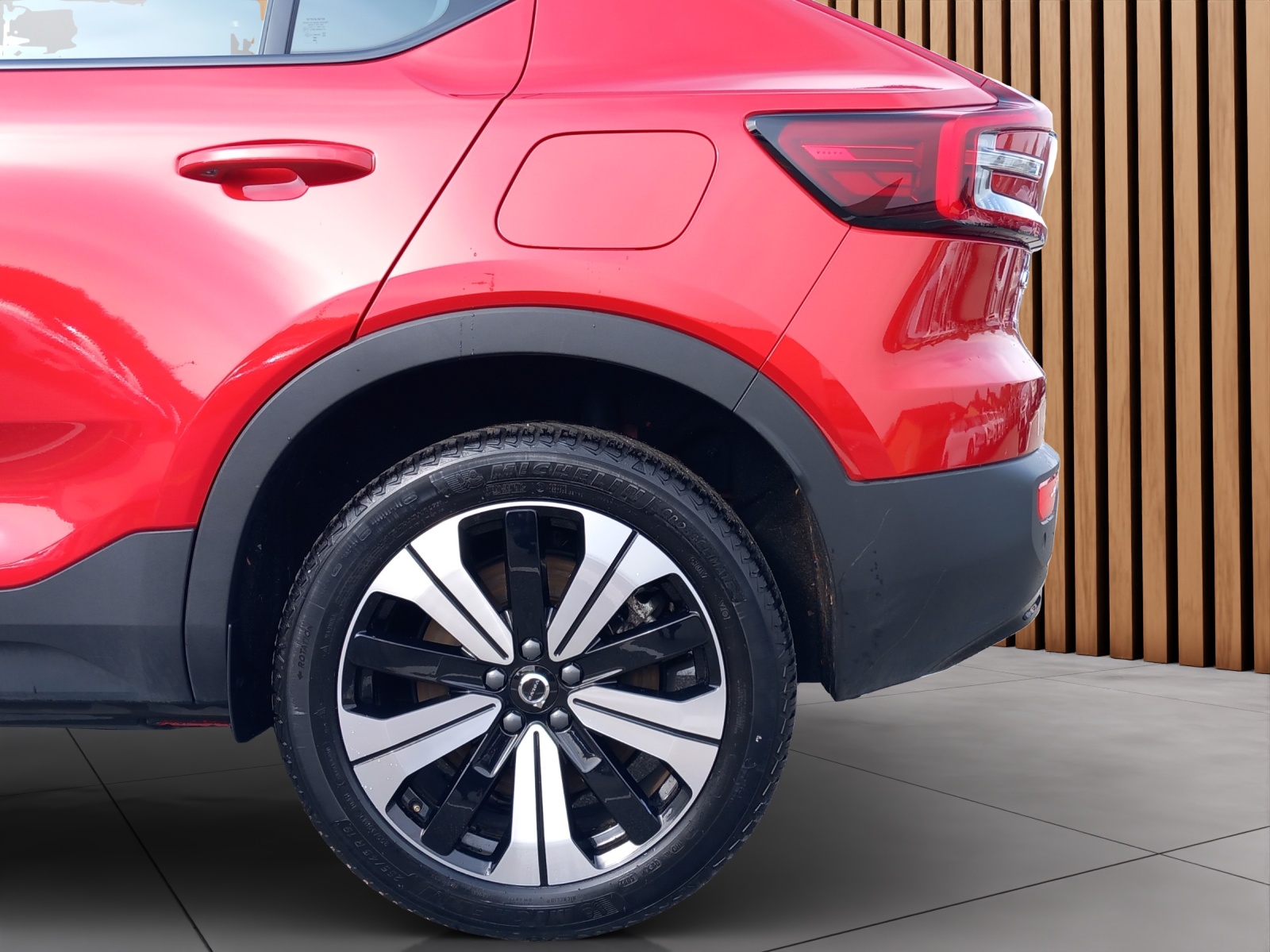 VOLVO C40 P6 Recharge Plus-image-9