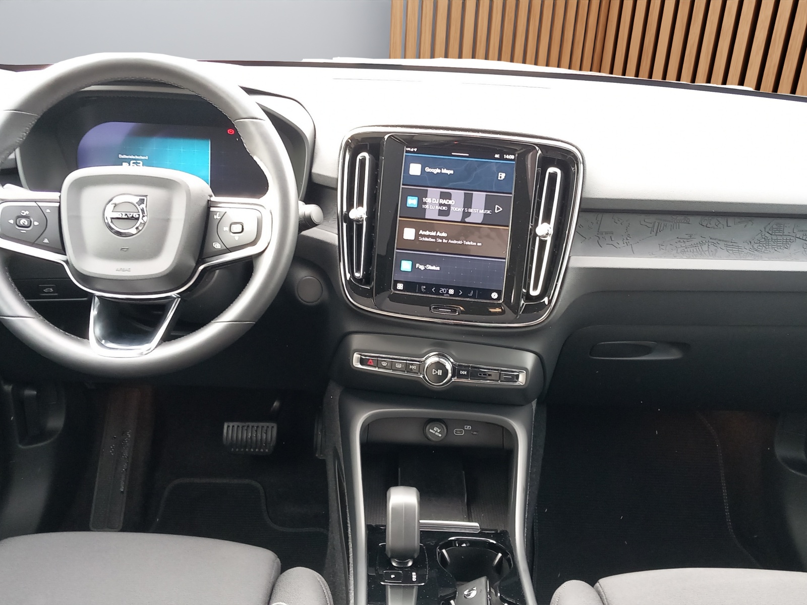 VOLVO C40 P6 Recharge Plus-image-16