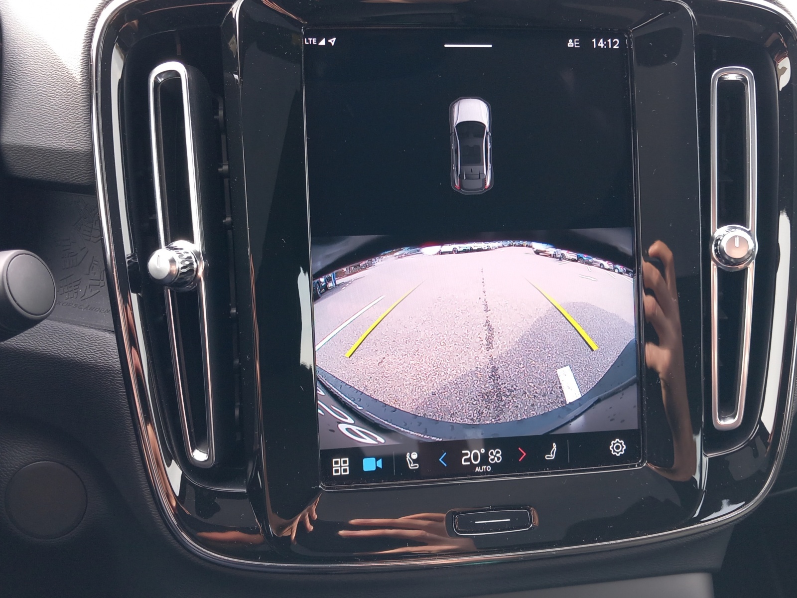 VOLVO C40 P6 Recharge Plus-image-21