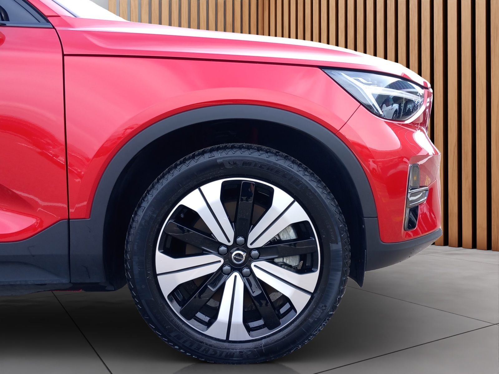 VOLVO C40 P6 Recharge Plus-image-11