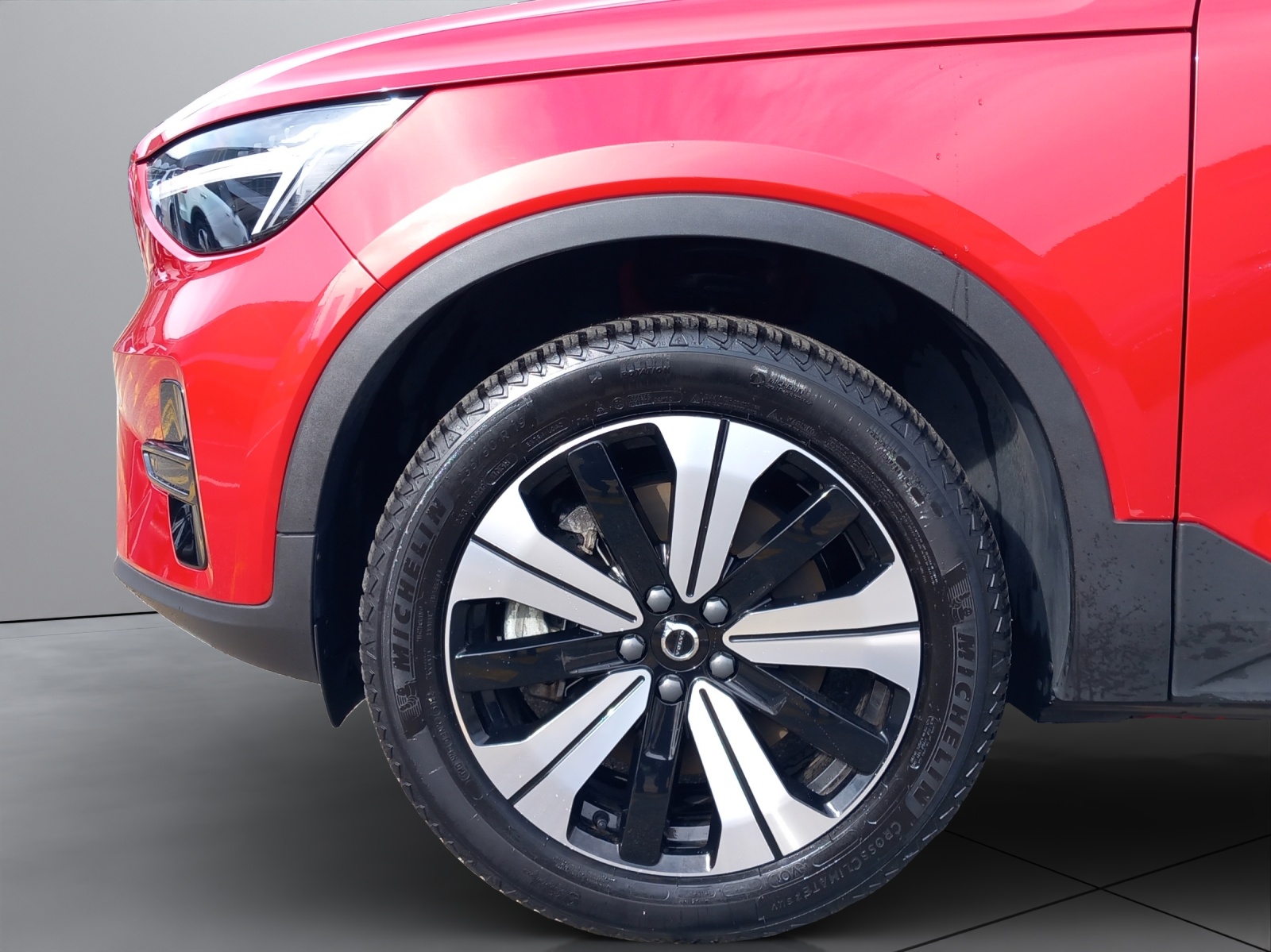 VOLVO C40 P6 Recharge Plus-image-8
