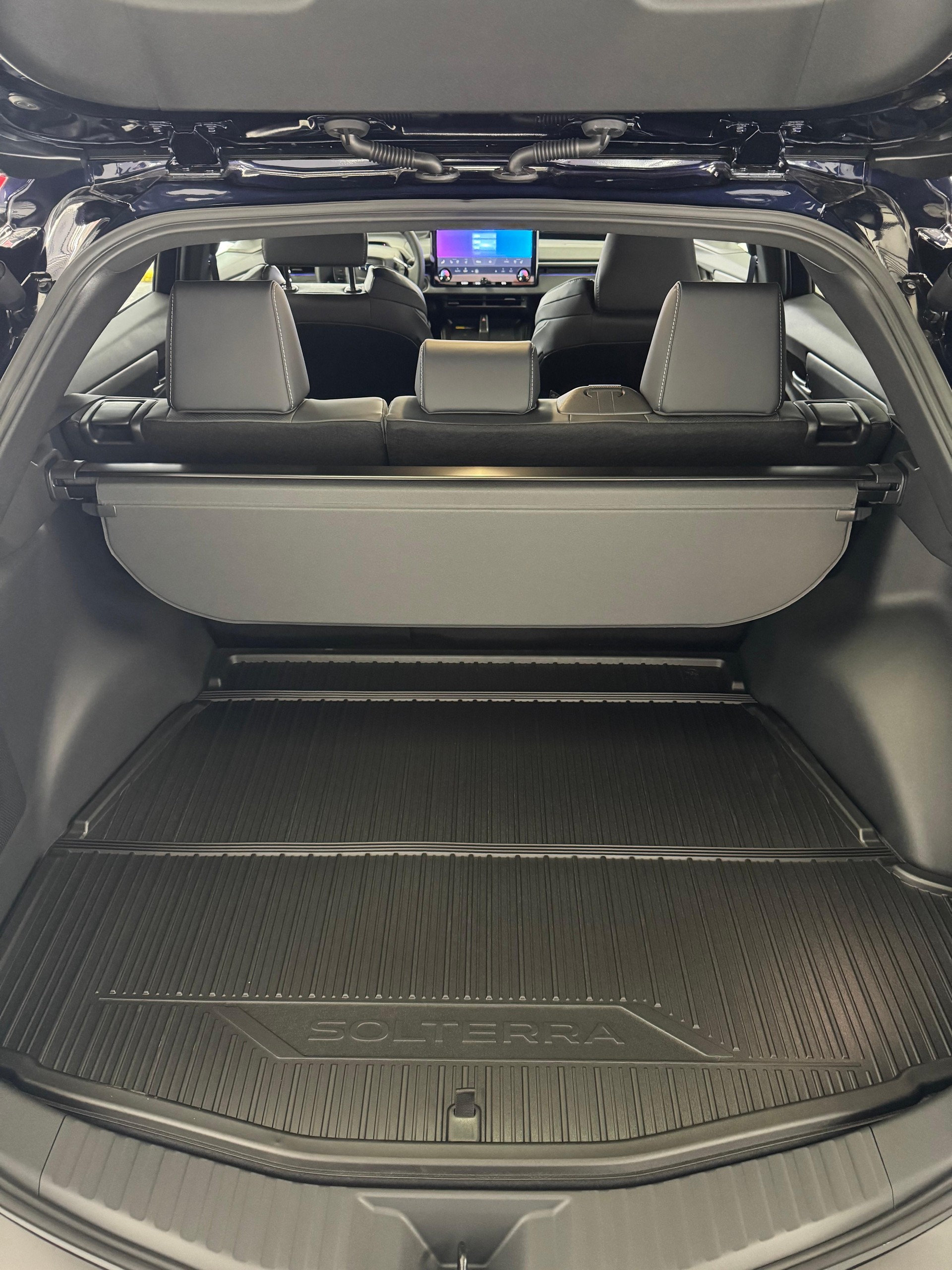 SUBARU Solterra eV Luxury AWD-image-5