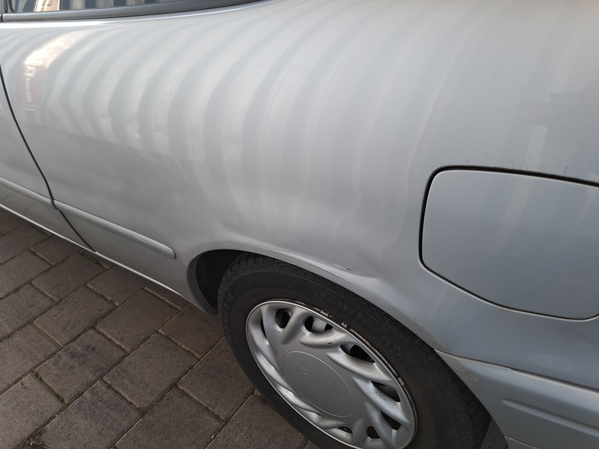 TOYOTA Corolla 1.6 Linea Sol plus-image-4