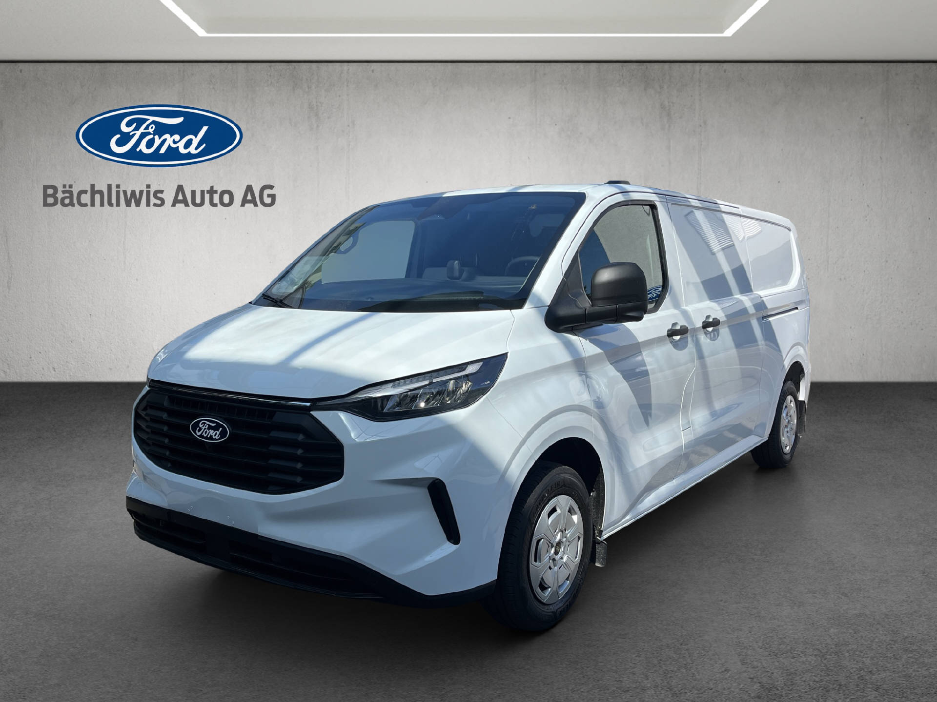 FORD Transit Custom Van 320 L2 2.0 EcoBlue 136 Trend