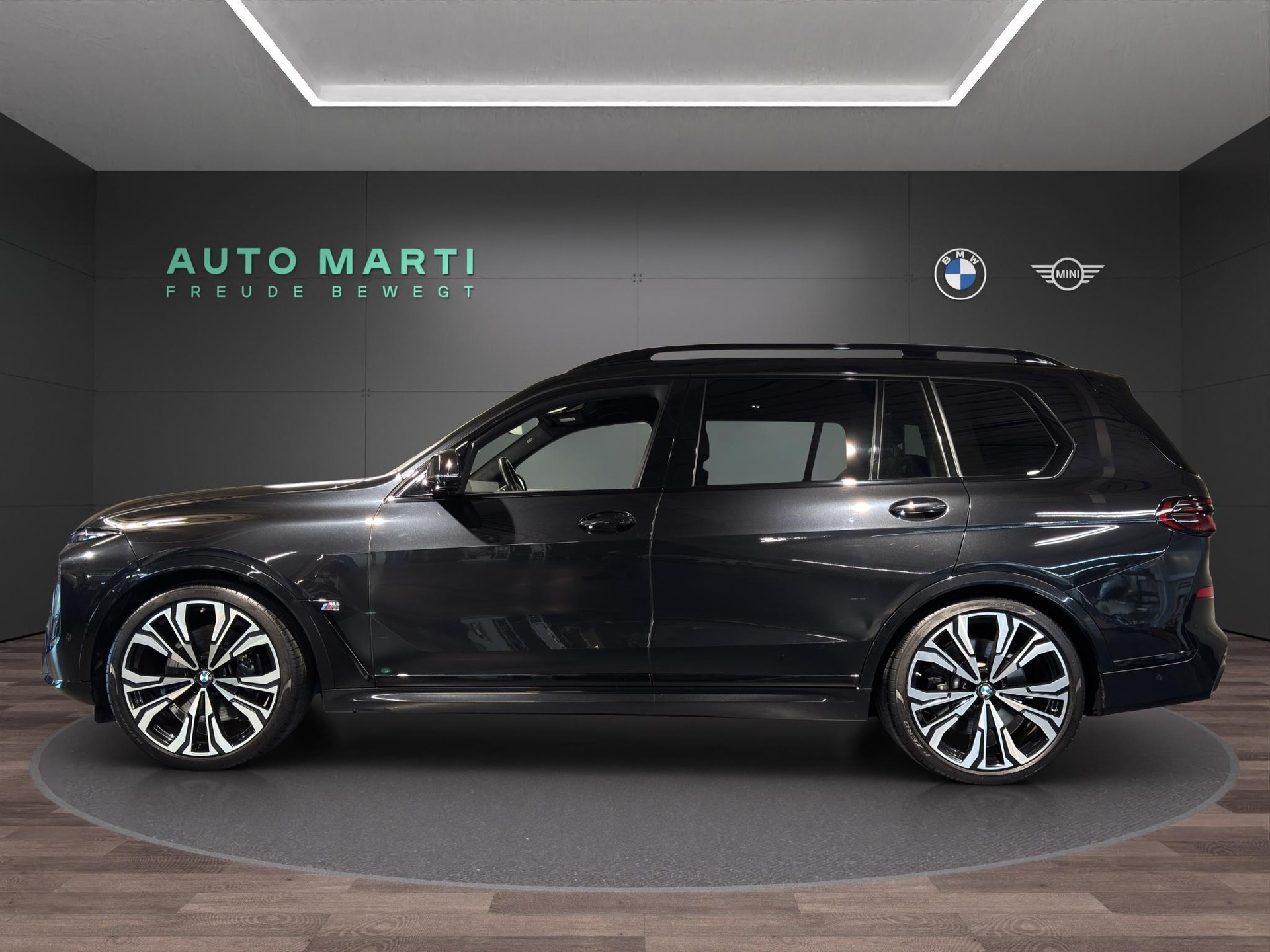 BMW X7 M60i M Sport-image-1