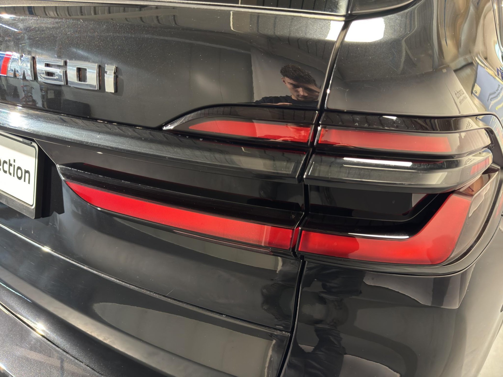 BMW X7 M60i M Sport-image-6