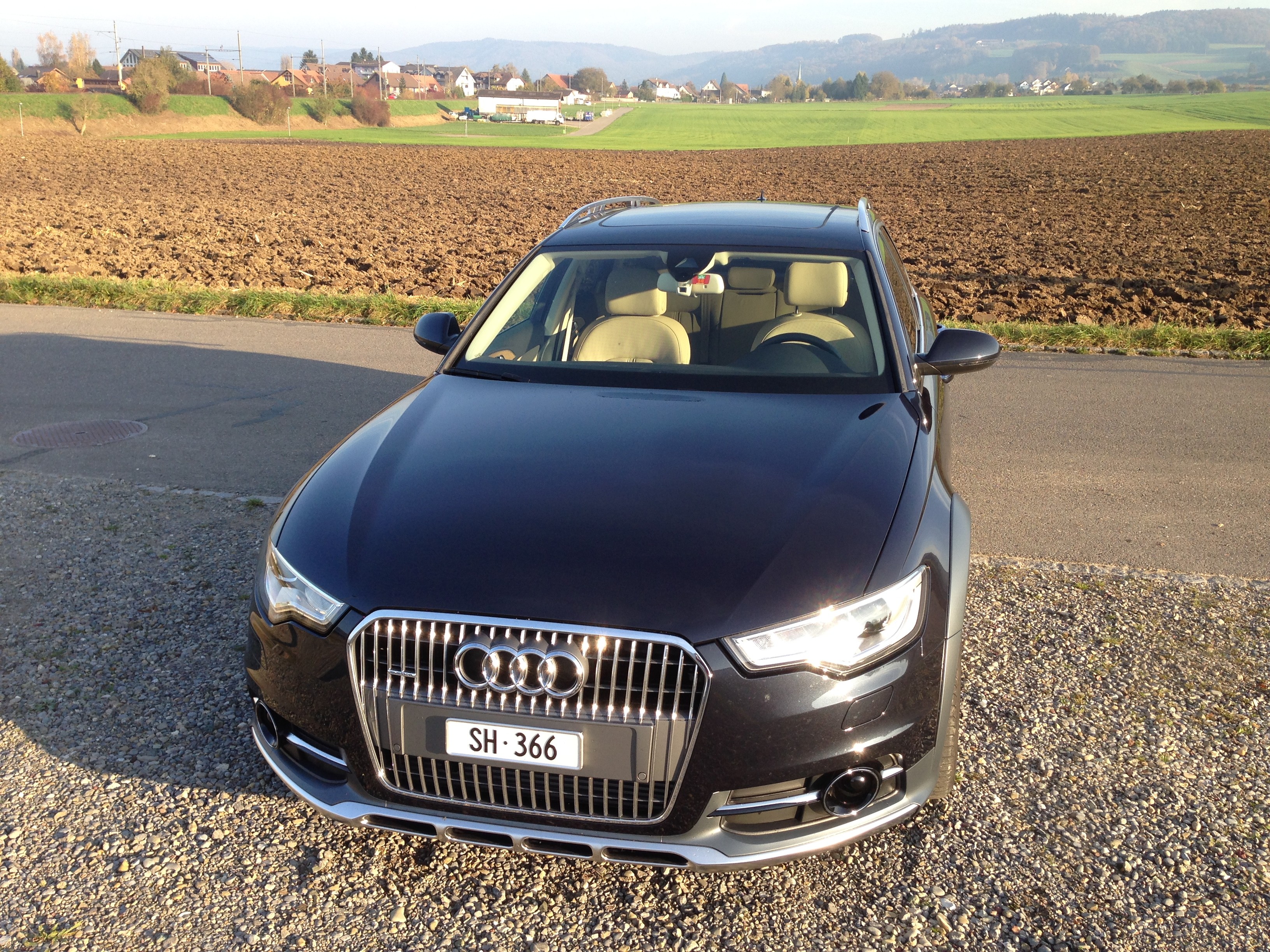 Car photo
