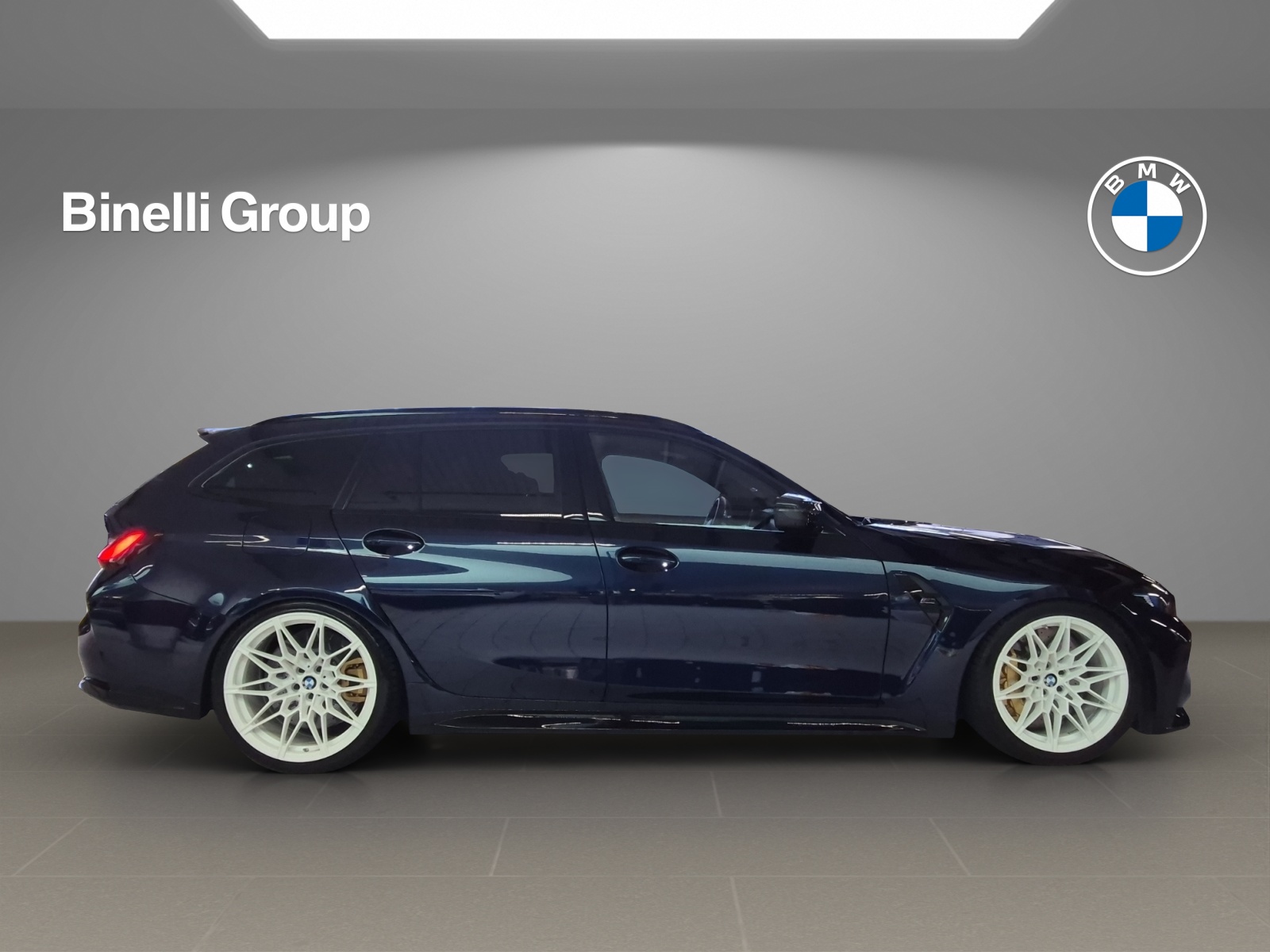 BMW M3 Touring xDrive Competition M-image-5